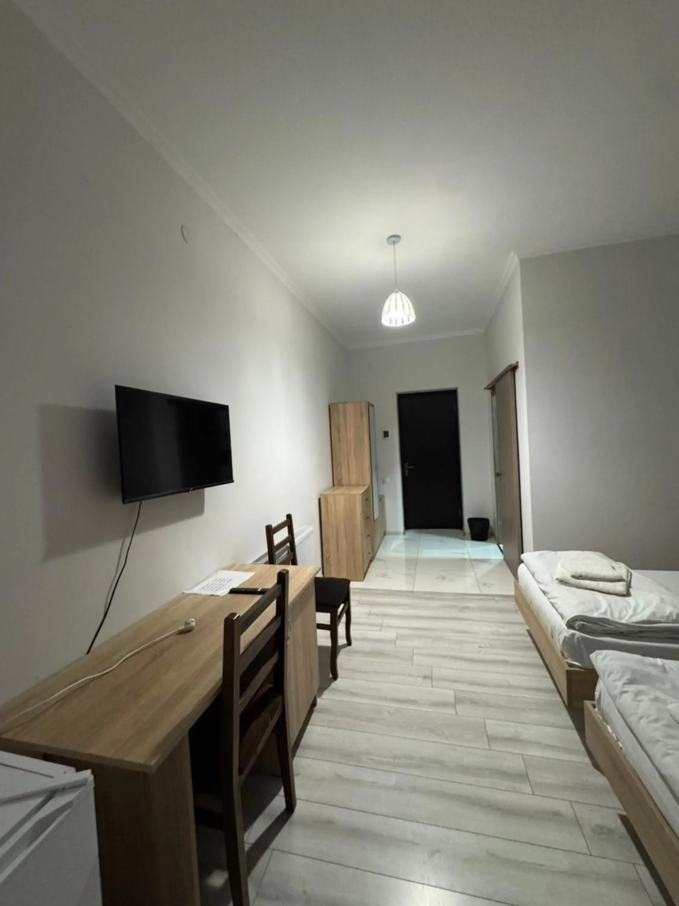 Economy Twin Room in Hotel Giorgi Economy Twin Room in Hotel Giorgi