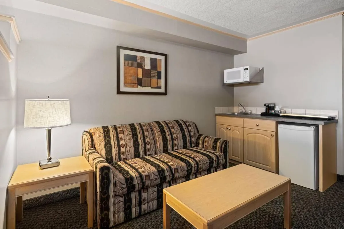 Kitchen or kitchenette in Travelodge by Wyndham Fort McMurray