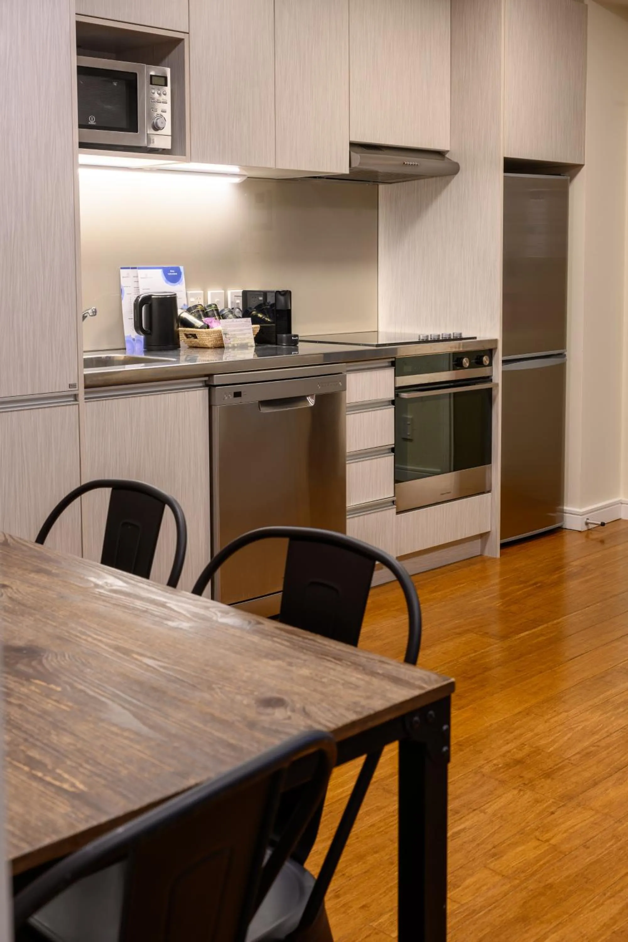 Dining area in Boulcott Suites