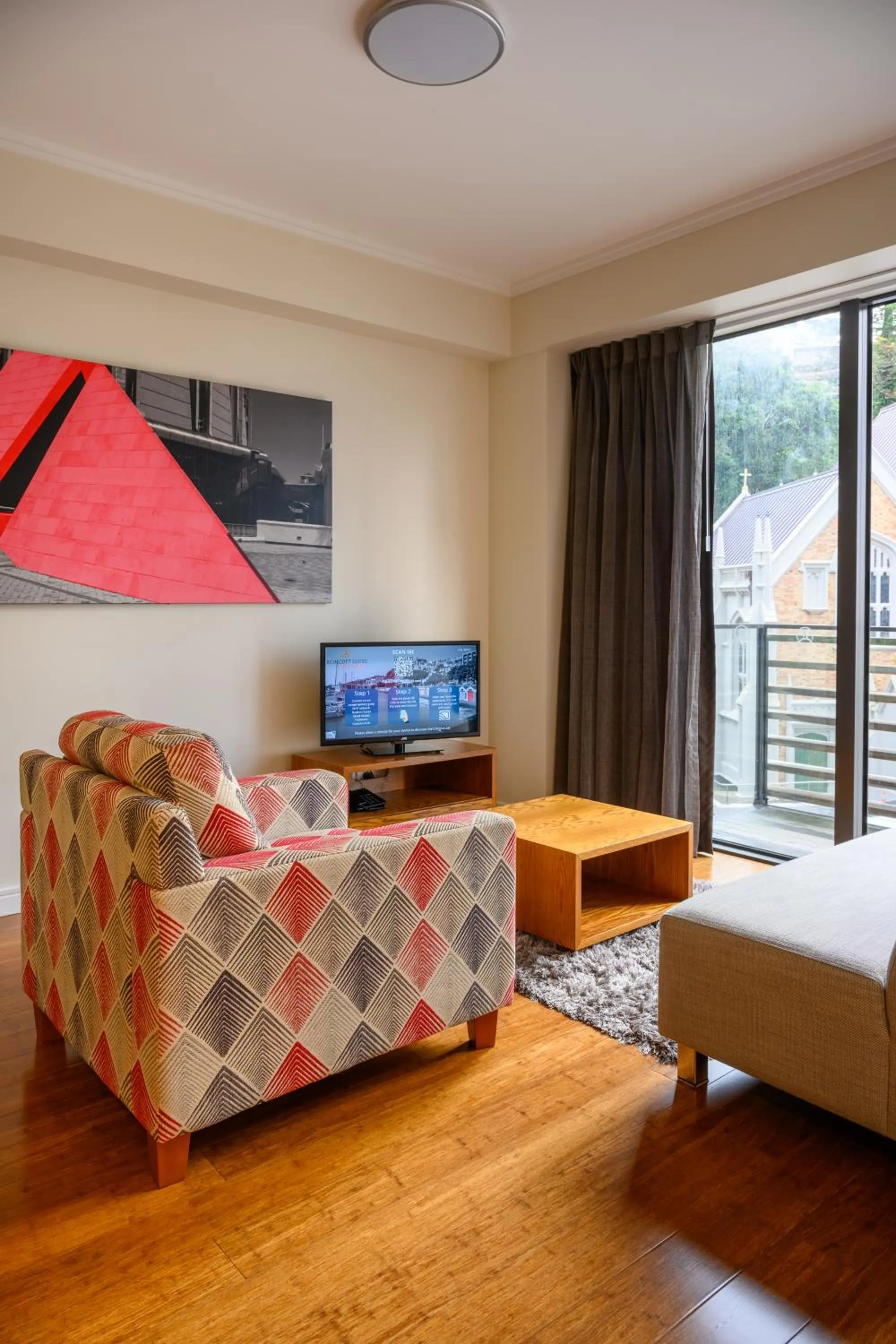 TV and multimedia, Bed in Boulcott Suites