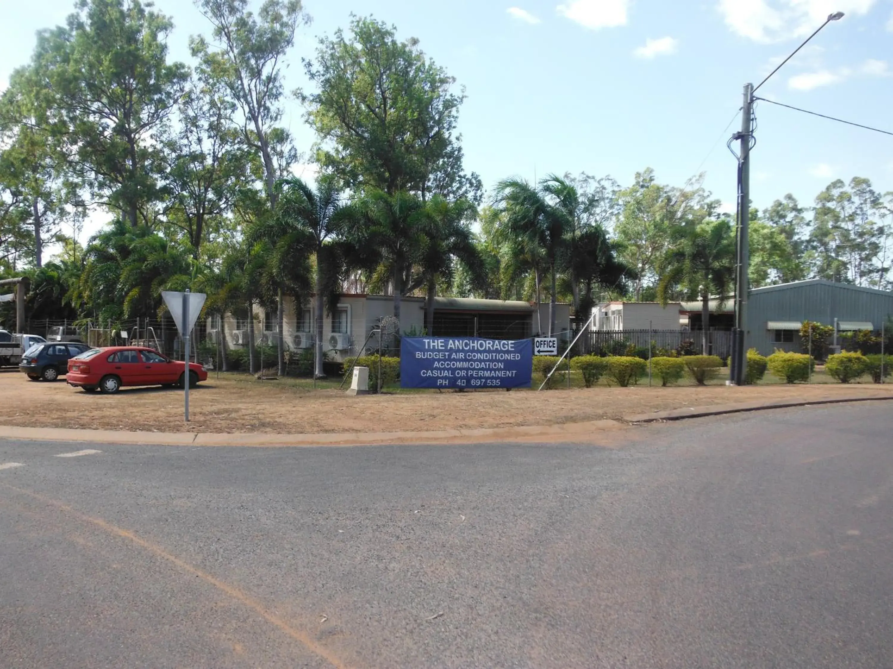 Facade/entrance in Anchorage Weipa Facade/entrance in Anchorage Weipa