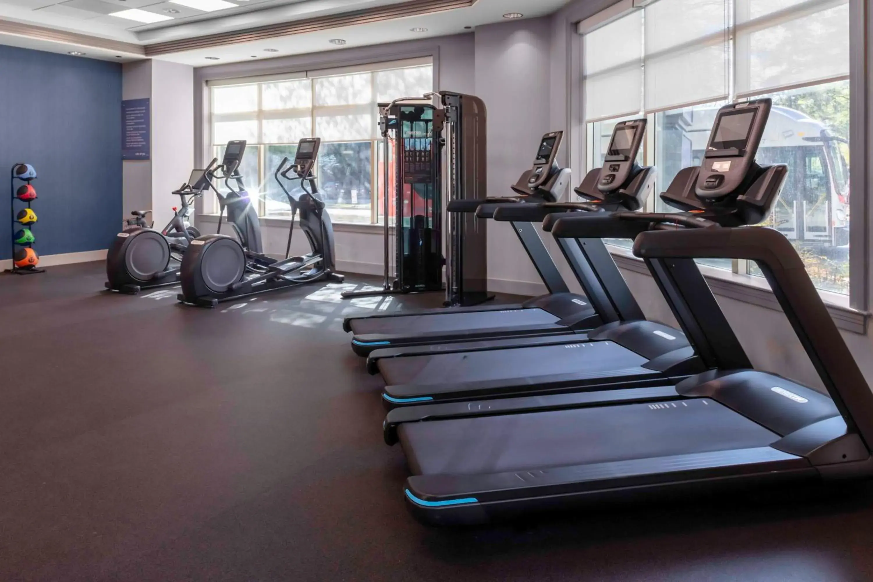 Fitness centre/facilities in Hampton Inn & Suites Arlington Crystal City DCA Fitness centre/facilities in Hampton Inn & Suites Arlington Crystal City DCA