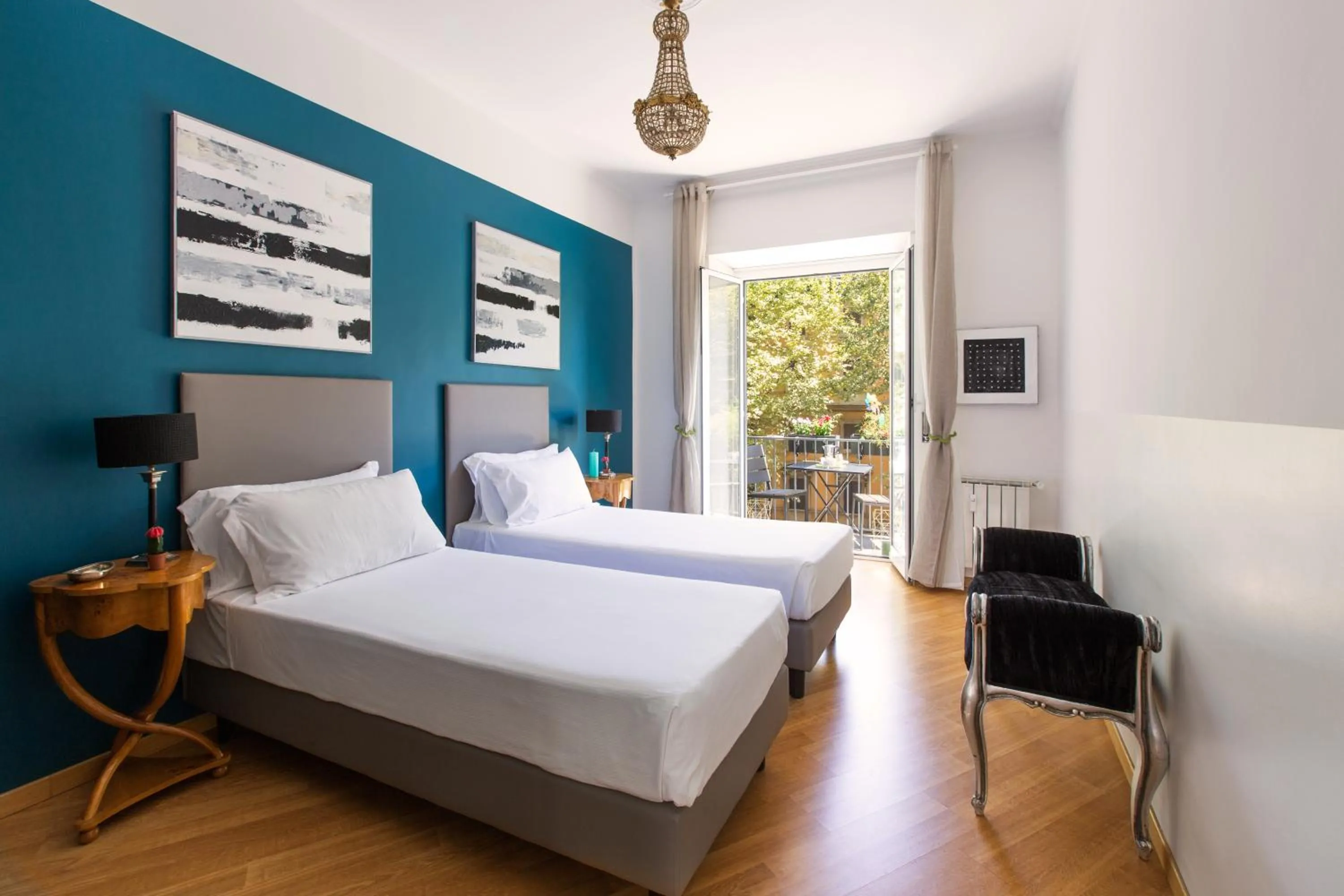 ROMAC Gianicolo 3-Bedroom Holiday Apartment