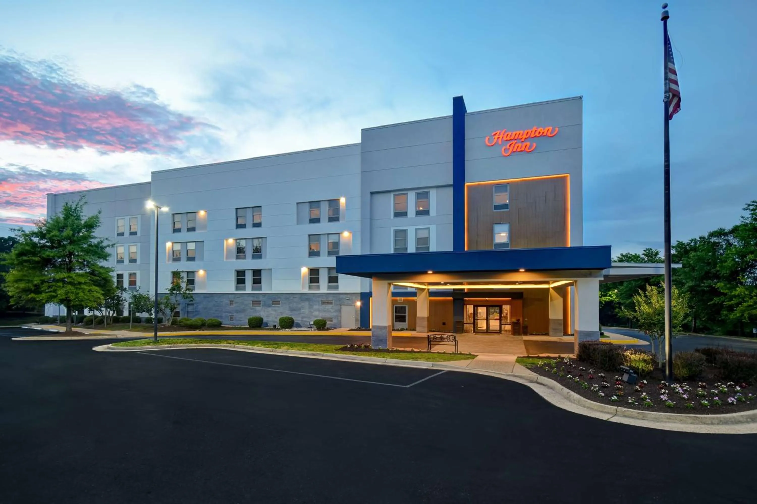 Property building in Hampton Inn Potomac Mills Woodbridge