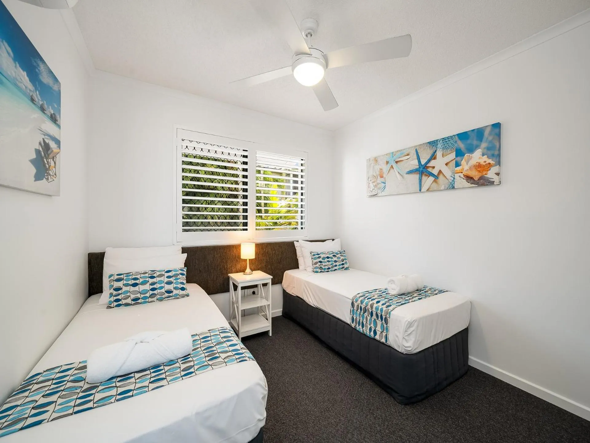 Bedroom, Bed in Waterview Resort