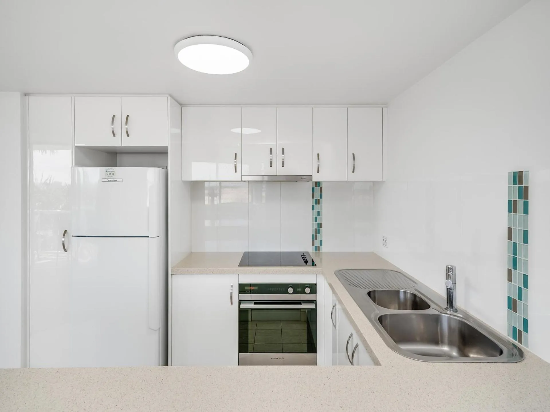 Kitchen or kitchenette in Waterview Resort