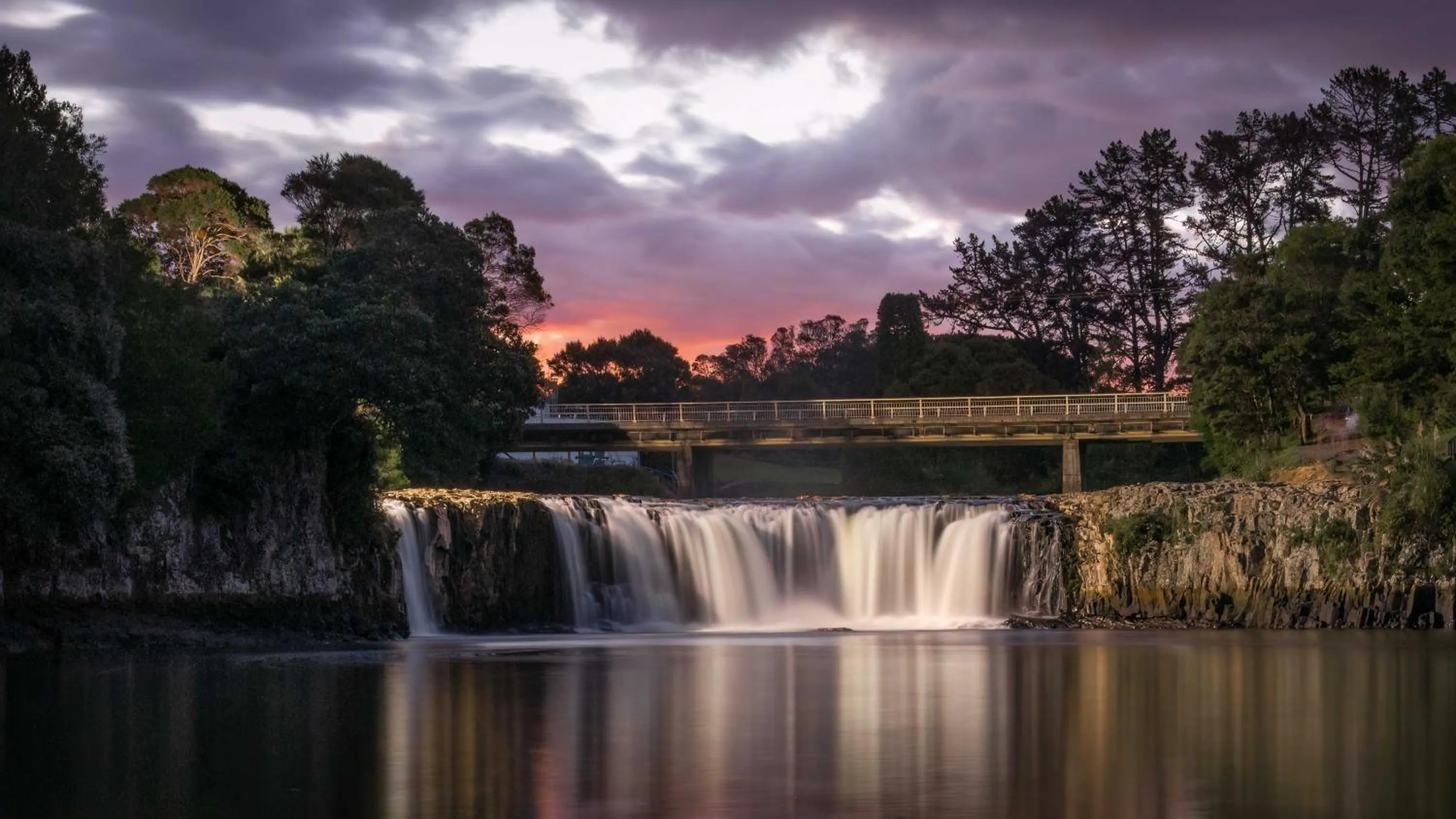 Natural landscape in Waterfalls Estate - Motel & Campground