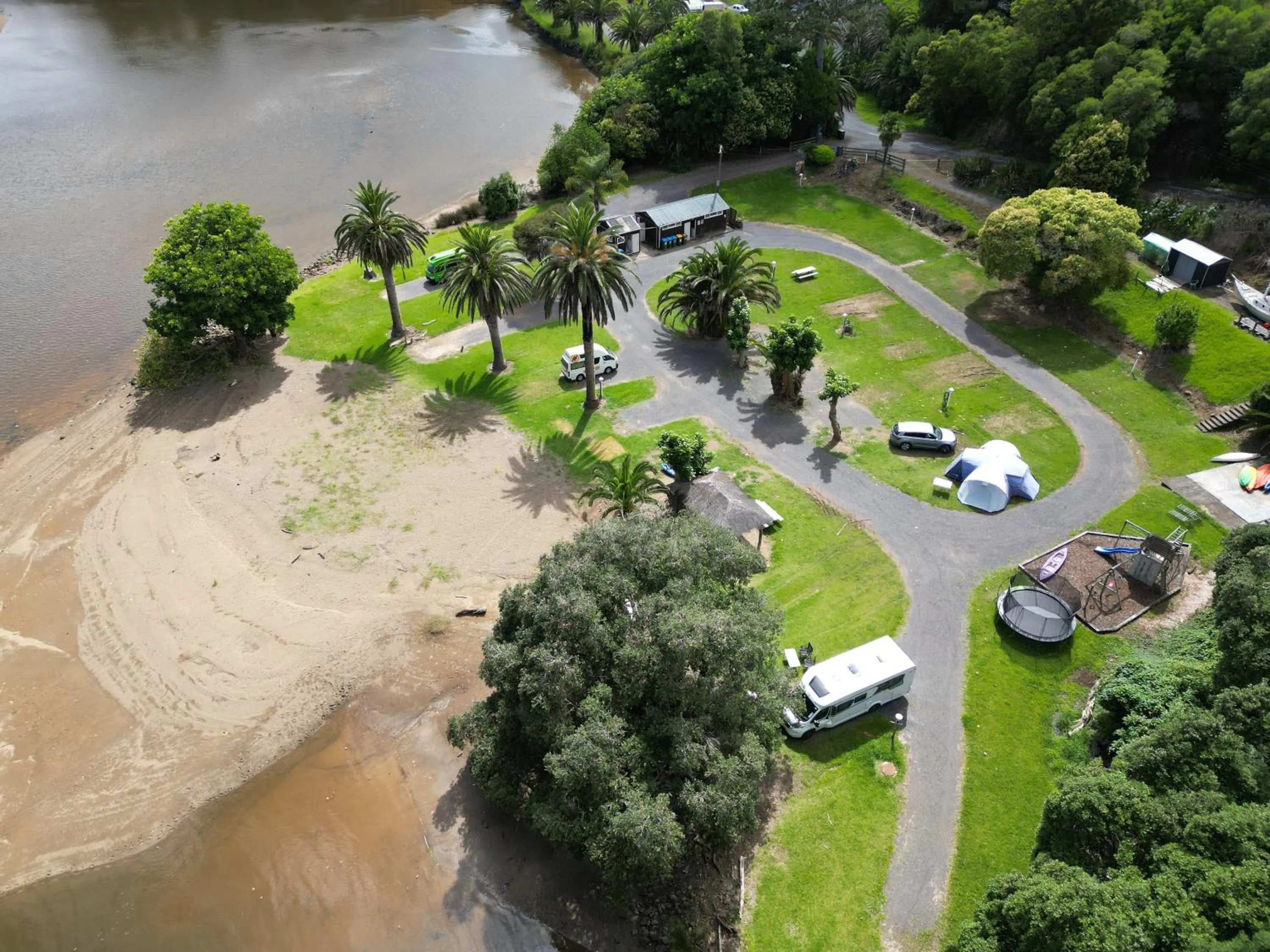 River view in Waterfalls Estate - Motel & Campground