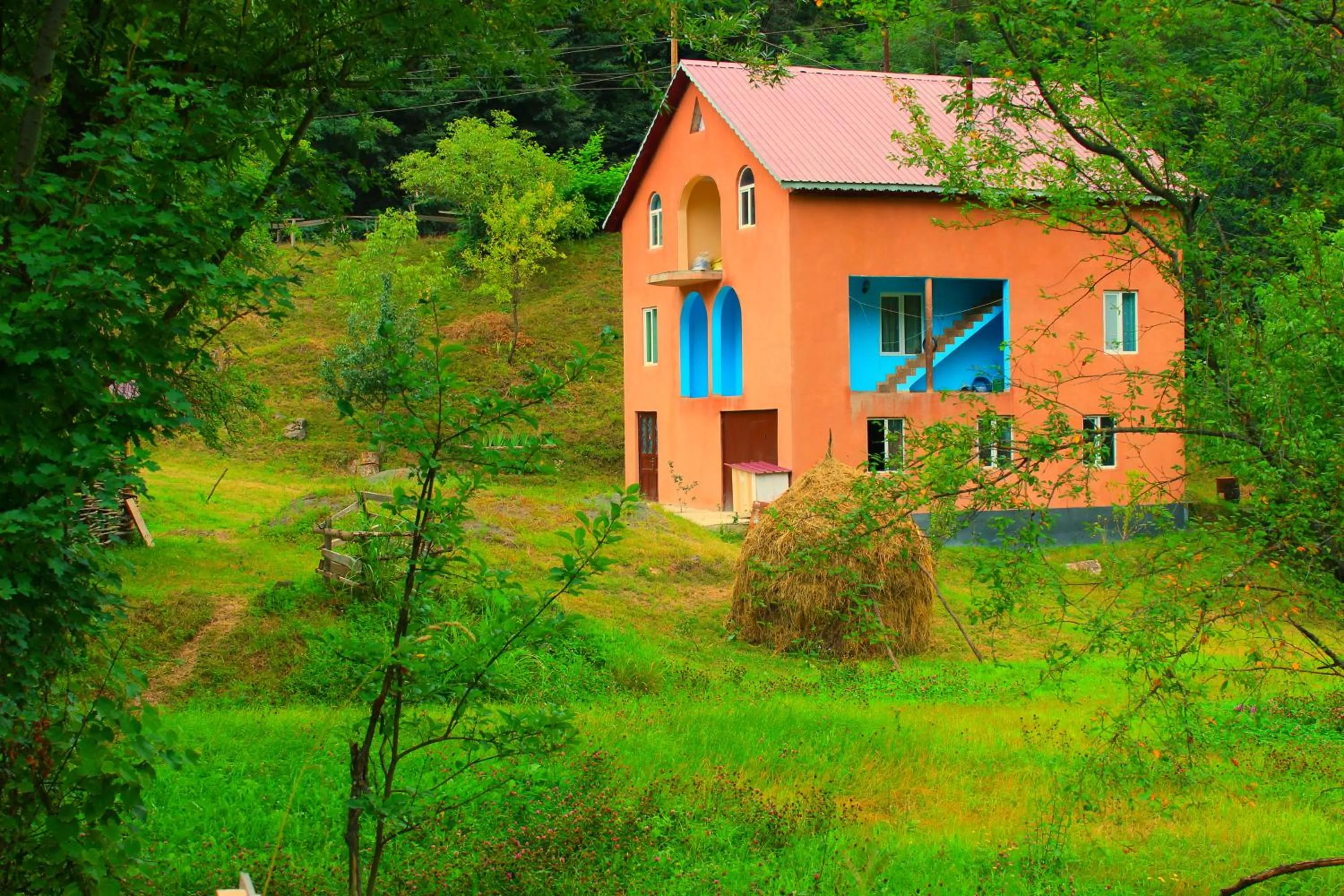 Guest House "Oasis"
