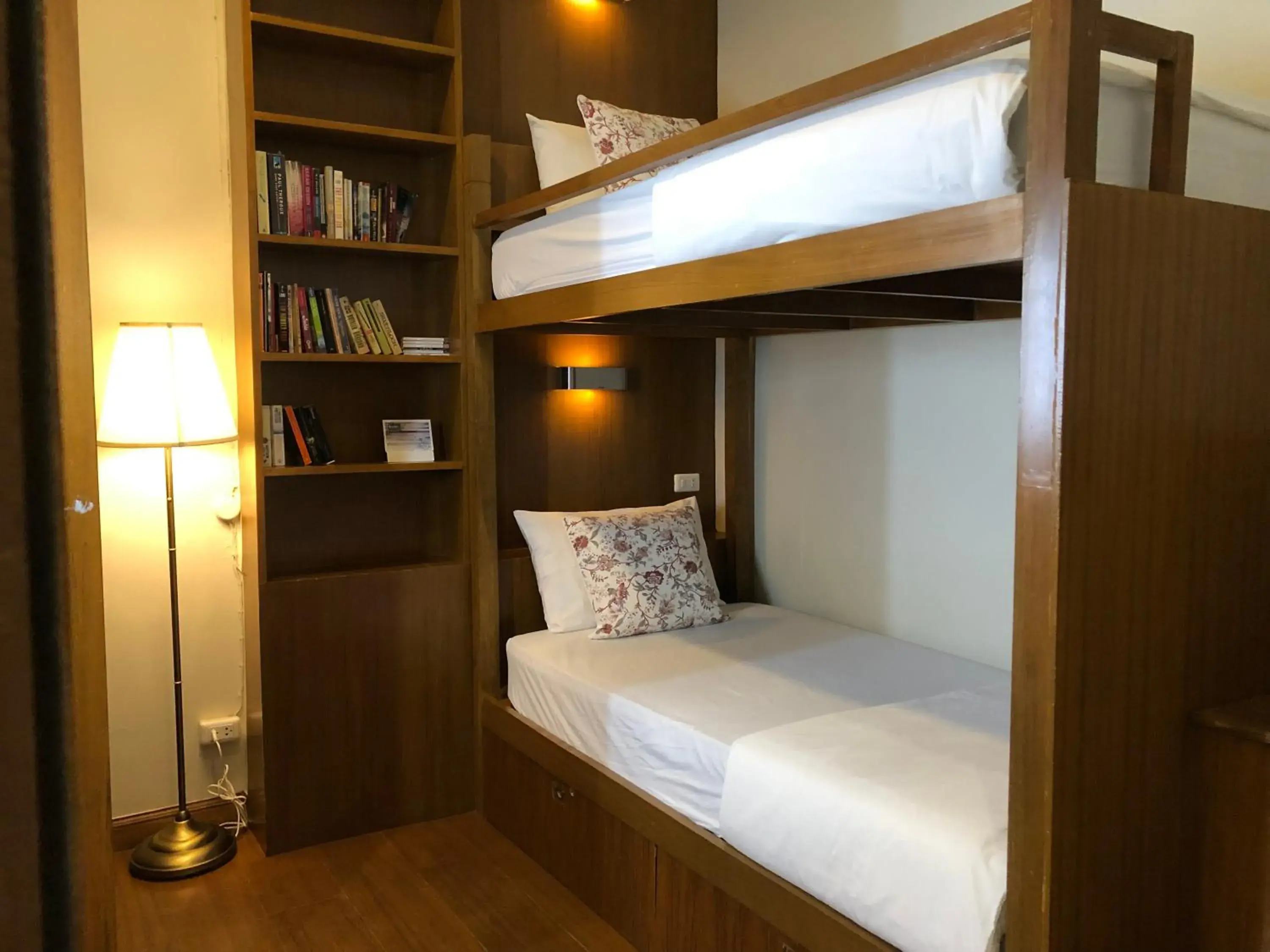 Bedroom, Bed in Suneta Hostel Khaosan Bedroom, Bed in Suneta Hostel Khaosan