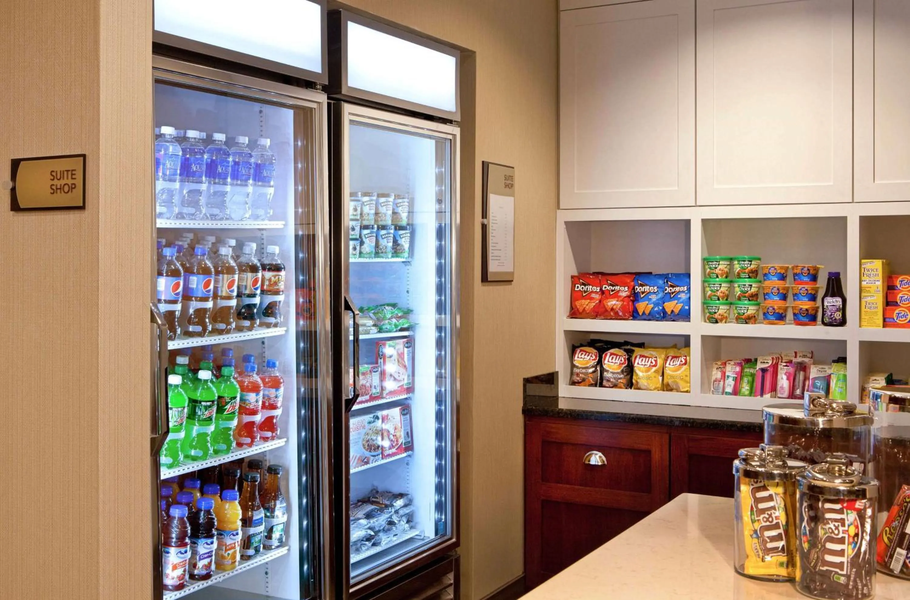 Restaurant/places to eat in Homewood Suites by Hilton Boston Cambridge-Arlington, MA