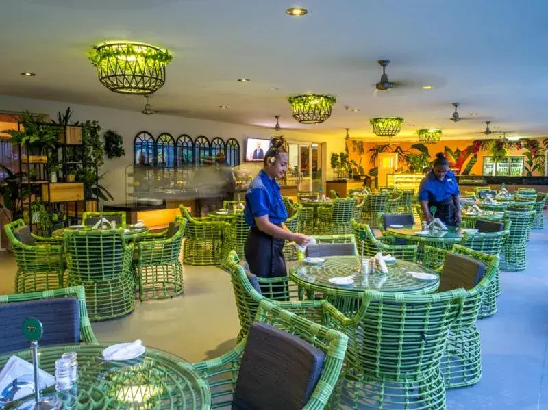 Restaurant/places to eat in Heritage Park Hotel Restaurant/places to eat in Heritage Park Hotel