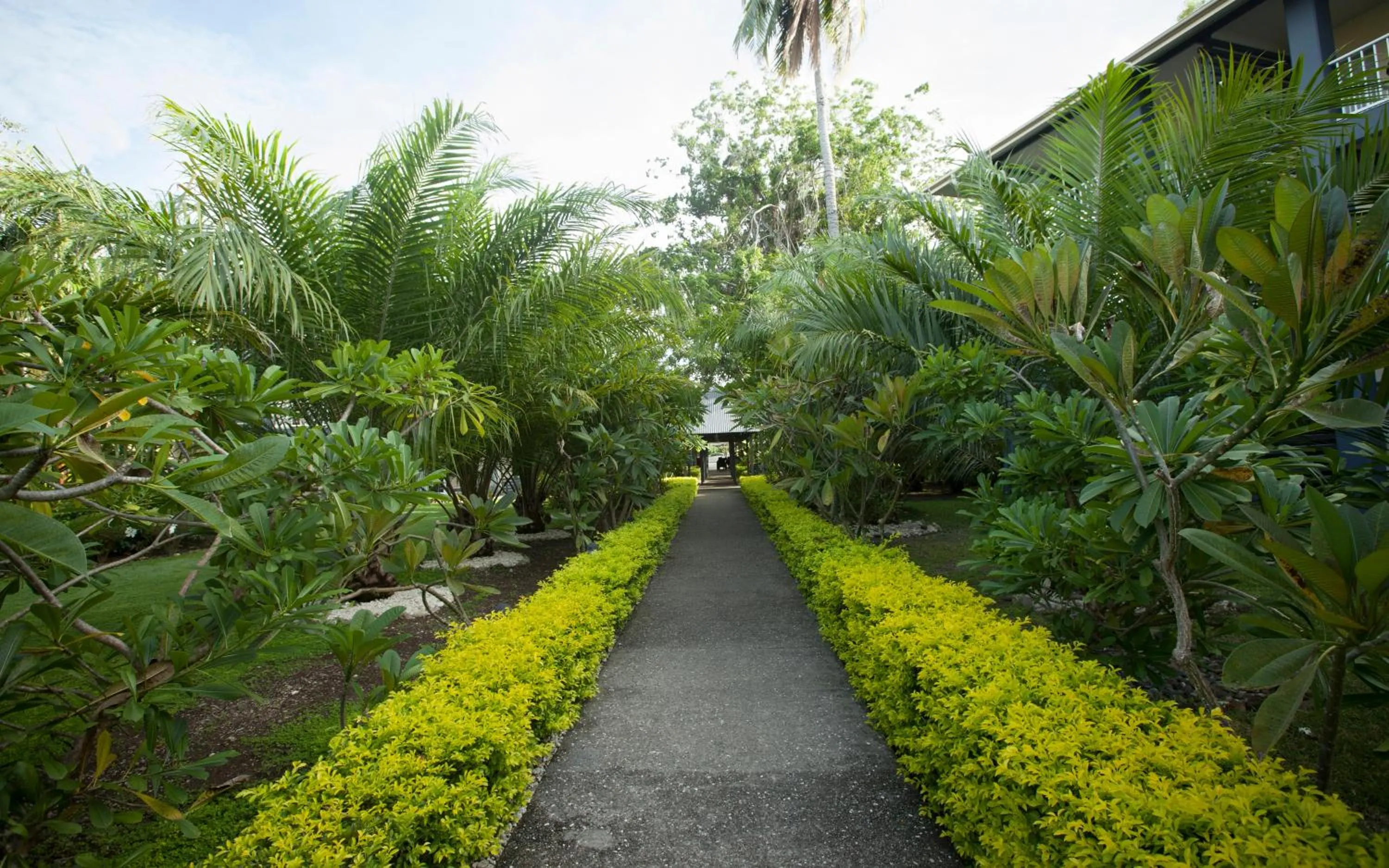 Garden in Heritage Park Hotel