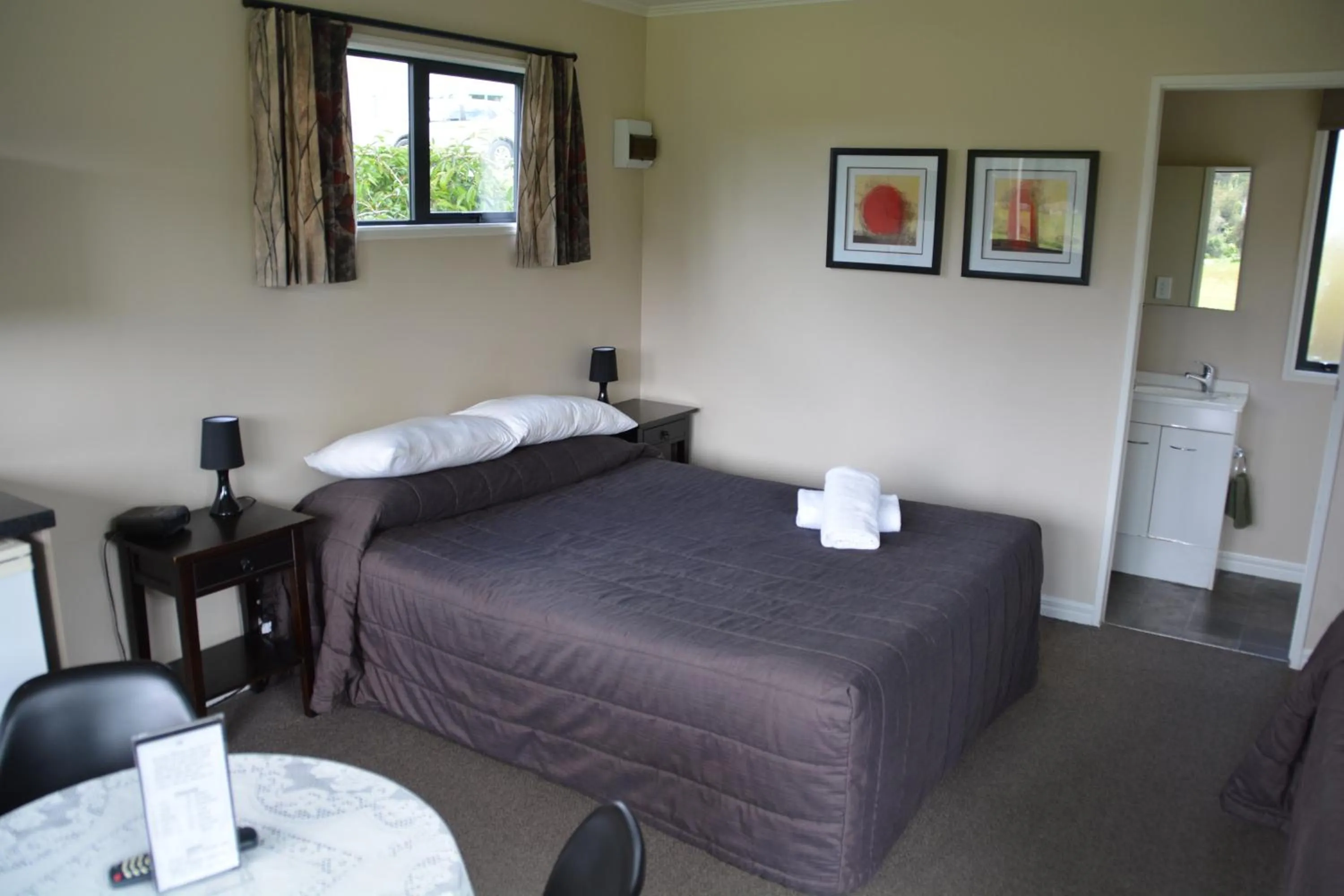 Bed in Waitomo TOP 10 Holiday Park