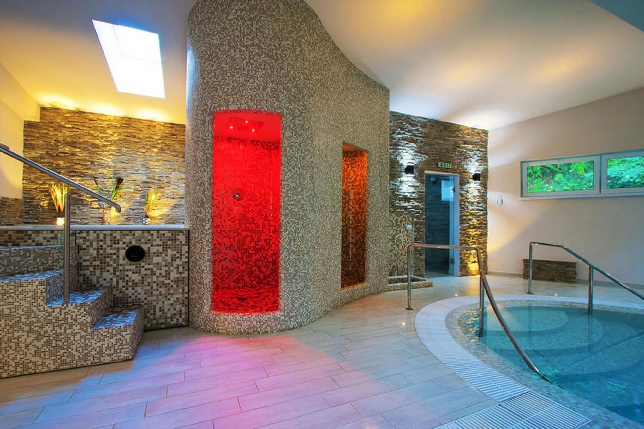 Spa and wellness centre/facilities in Hotel Orizont Cozia