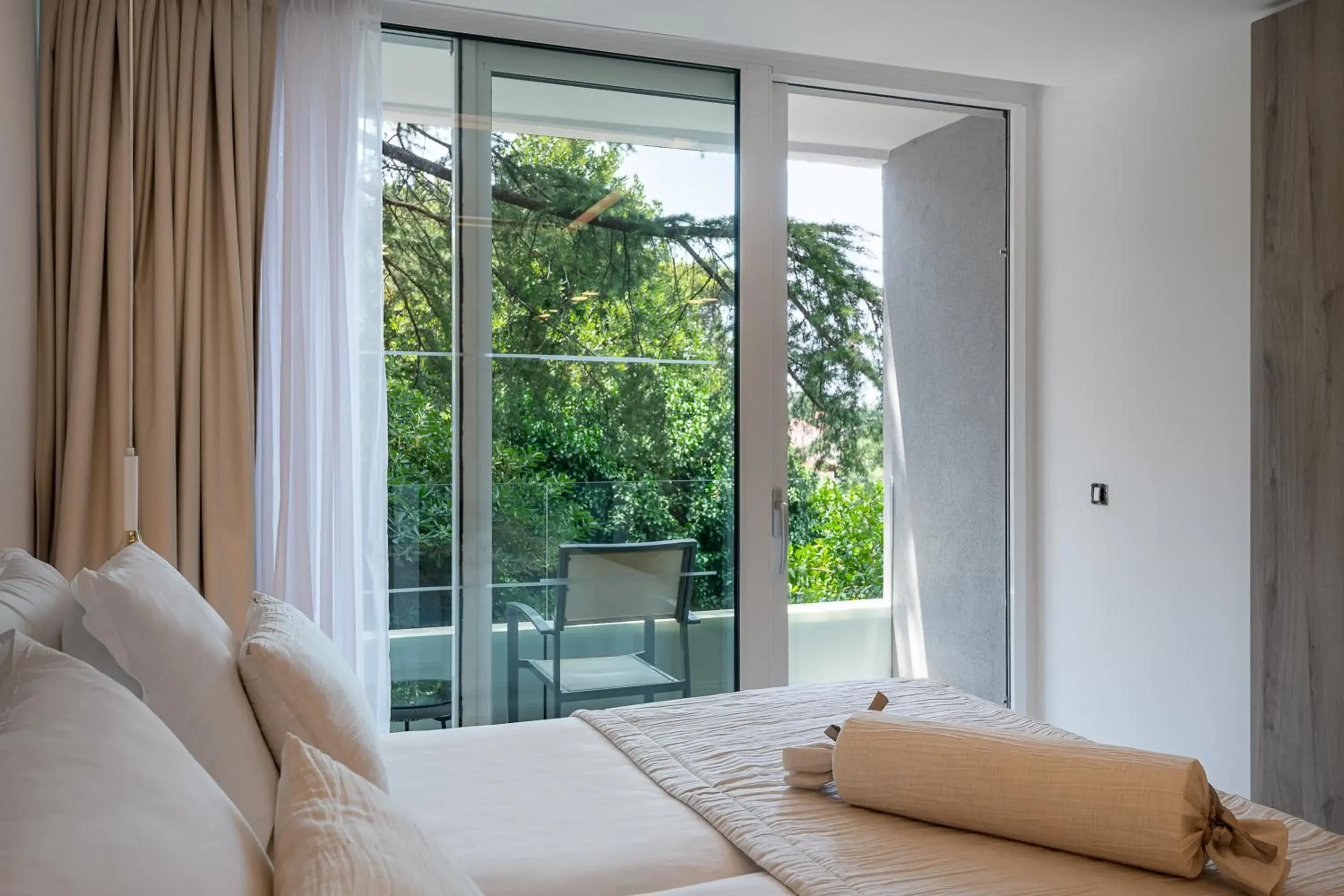 Bedroom, Bed in Hotel Cavtat Bedroom, Bed in Hotel Cavtat