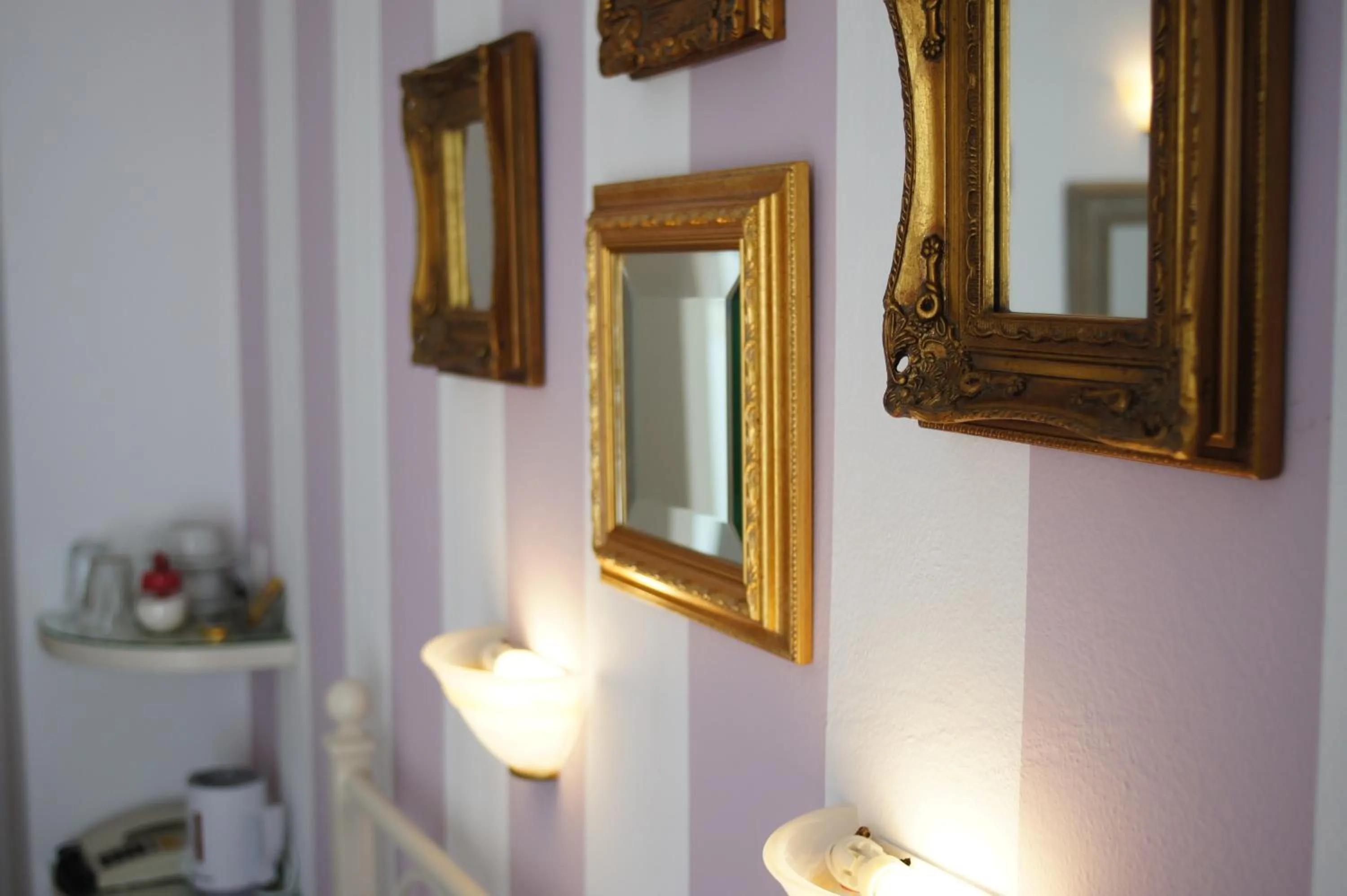 Photo of the whole room in Hotel Cyclades