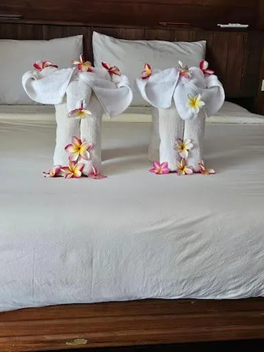 Bed in Thanya Beach Resort - SHA Plus