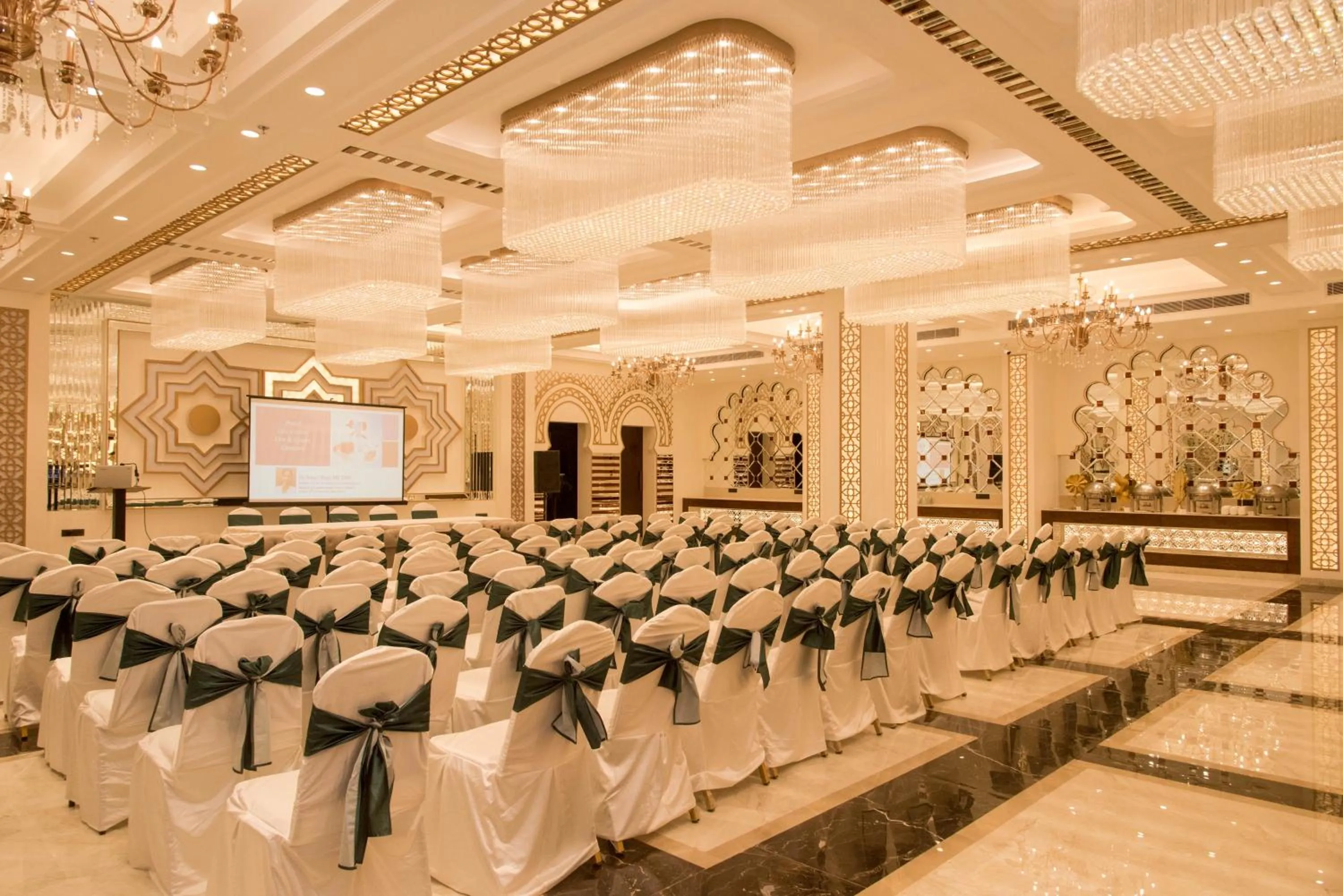 Banquet/Function facilities in Raghu Mahal Hotel