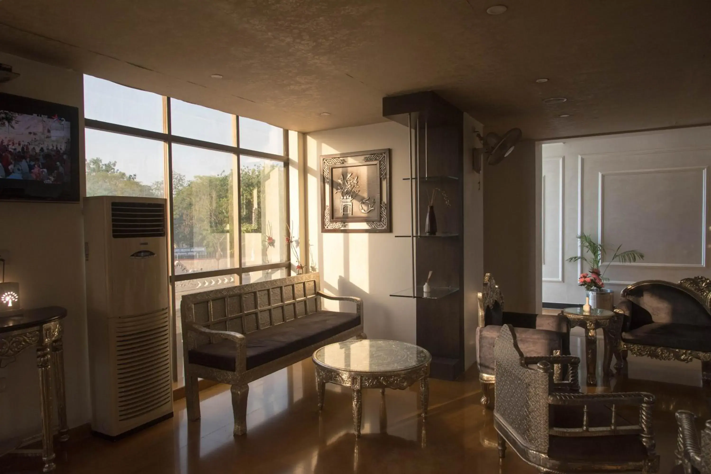 Lobby or reception in Raghu Mahal Hotel Lobby or reception in Raghu Mahal Hotel