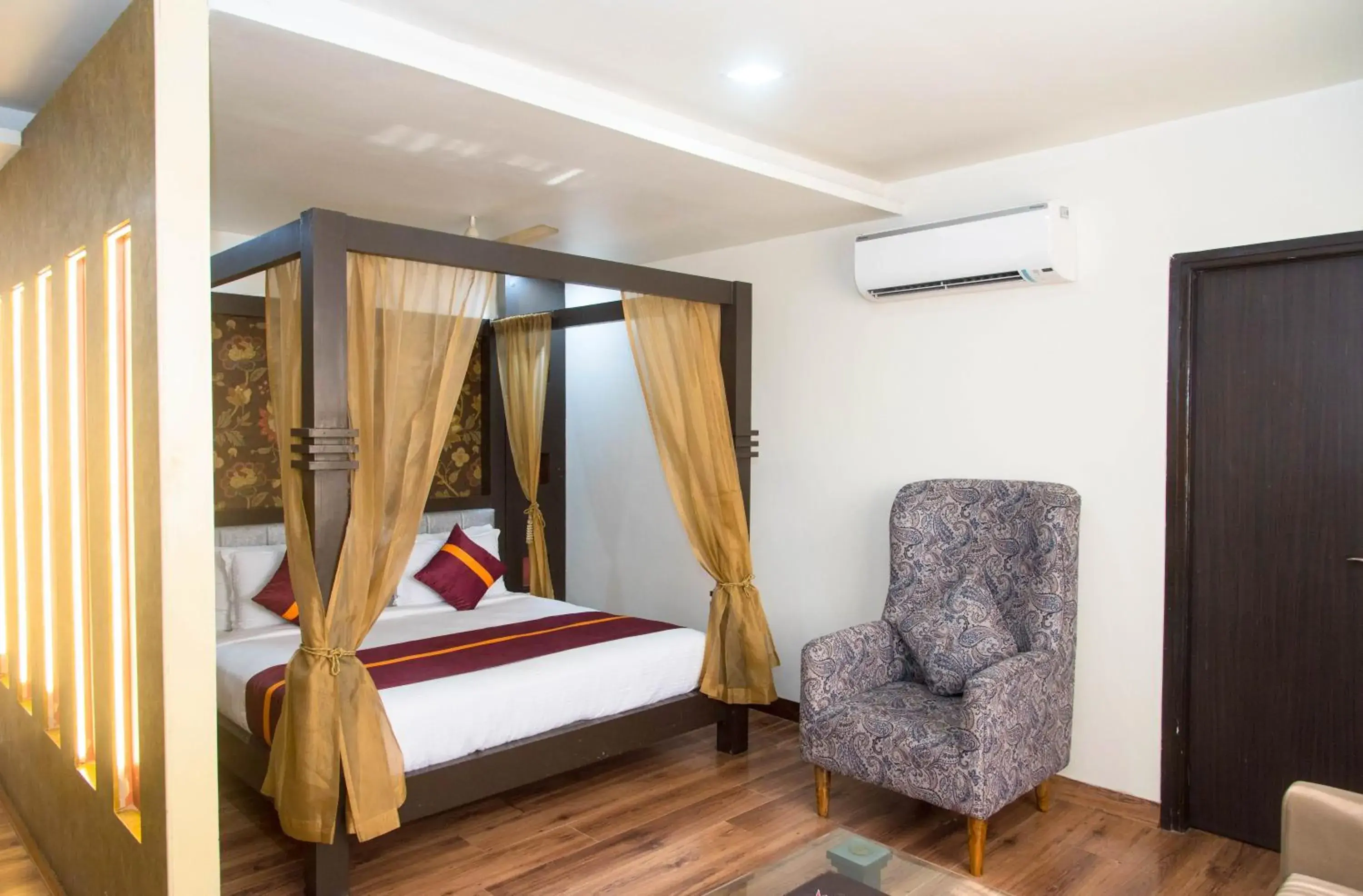 Bedroom, Bed in Raghu Mahal Hotel Bedroom, Bed in Raghu Mahal Hotel