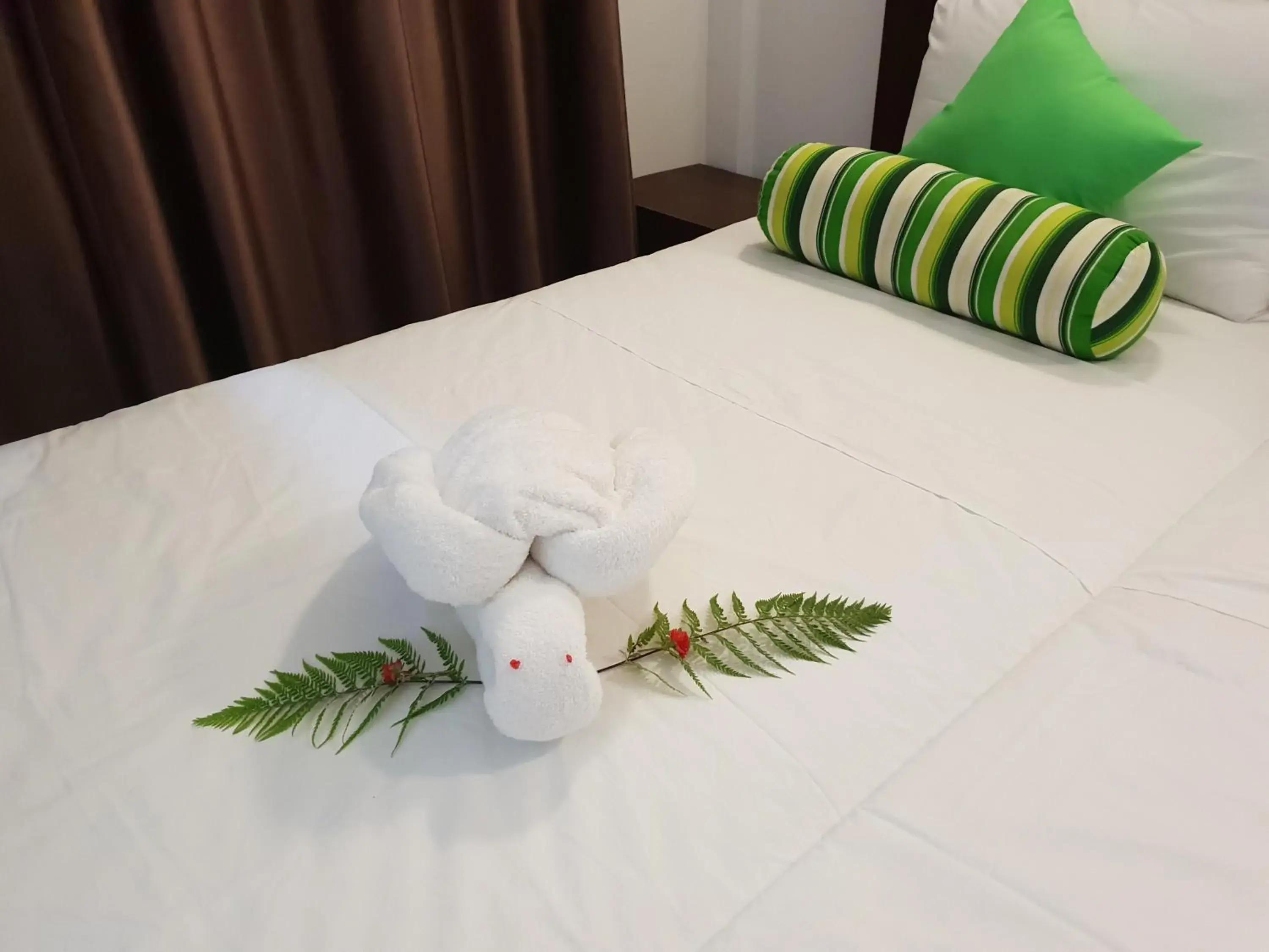 Garden view, Bed in Kanasuk Self catering Apartments Garden view, Bed in Kanasuk Self catering Apartments