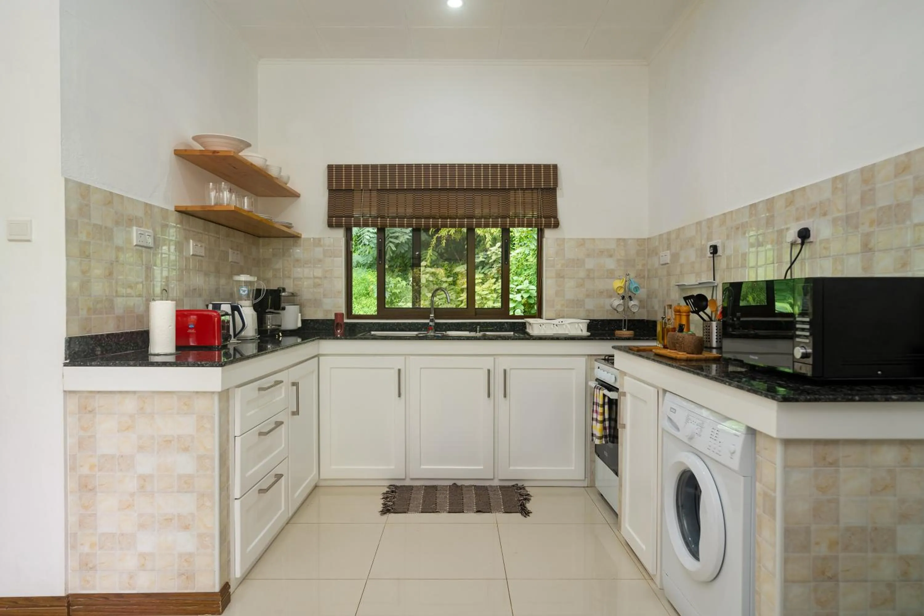 Coffee/tea facilities in Kanasuk Self catering Apartments