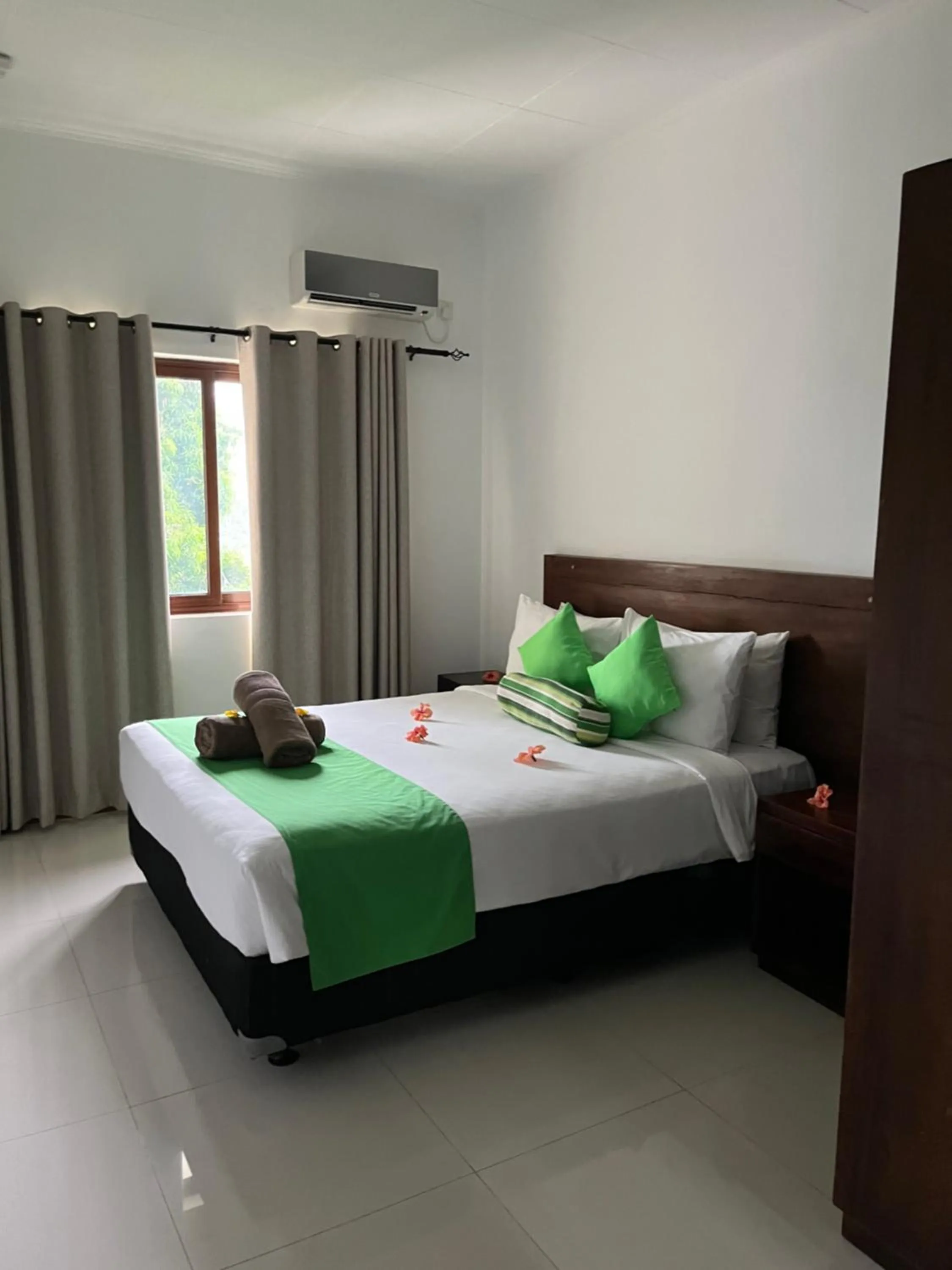 Bed in Kanasuk Self catering Apartments