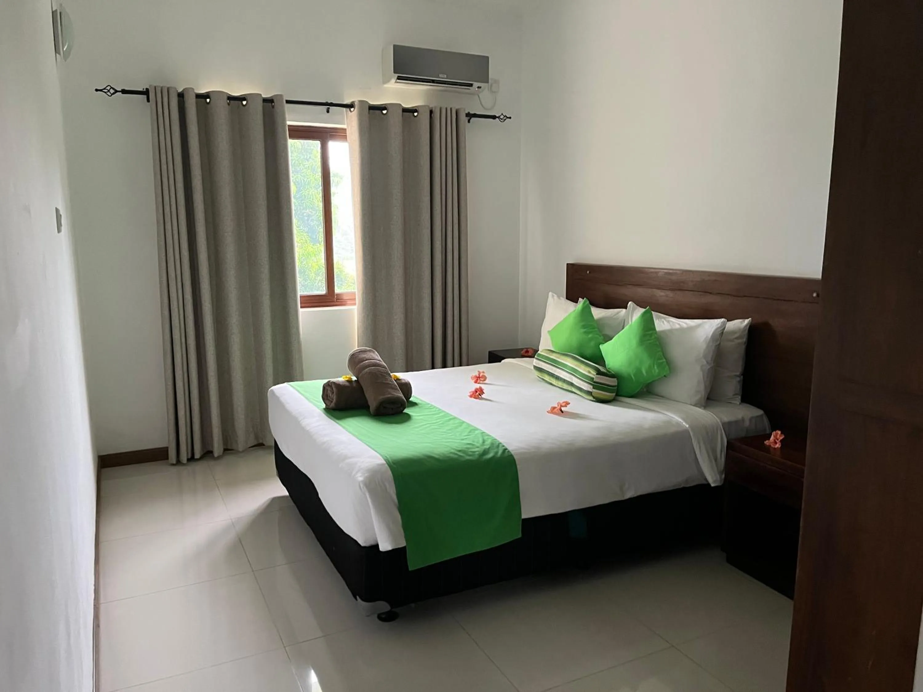 Bed in Kanasuk Self catering Apartments