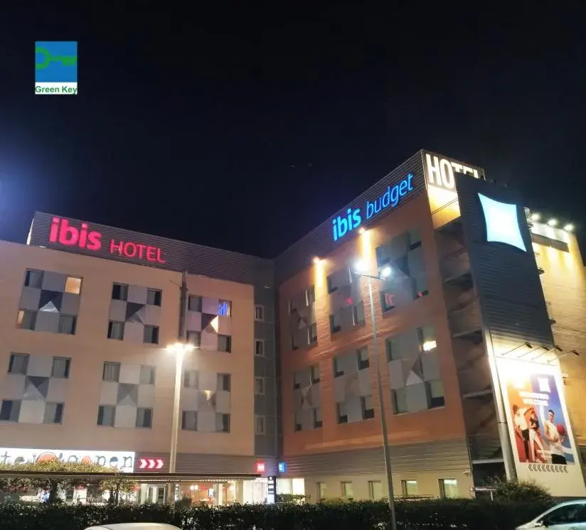 Property building in Ibis Lleida Property building in Ibis Lleida