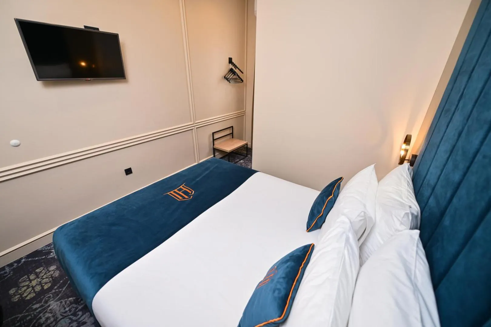 Bedroom, Bed in Hotel Ideja