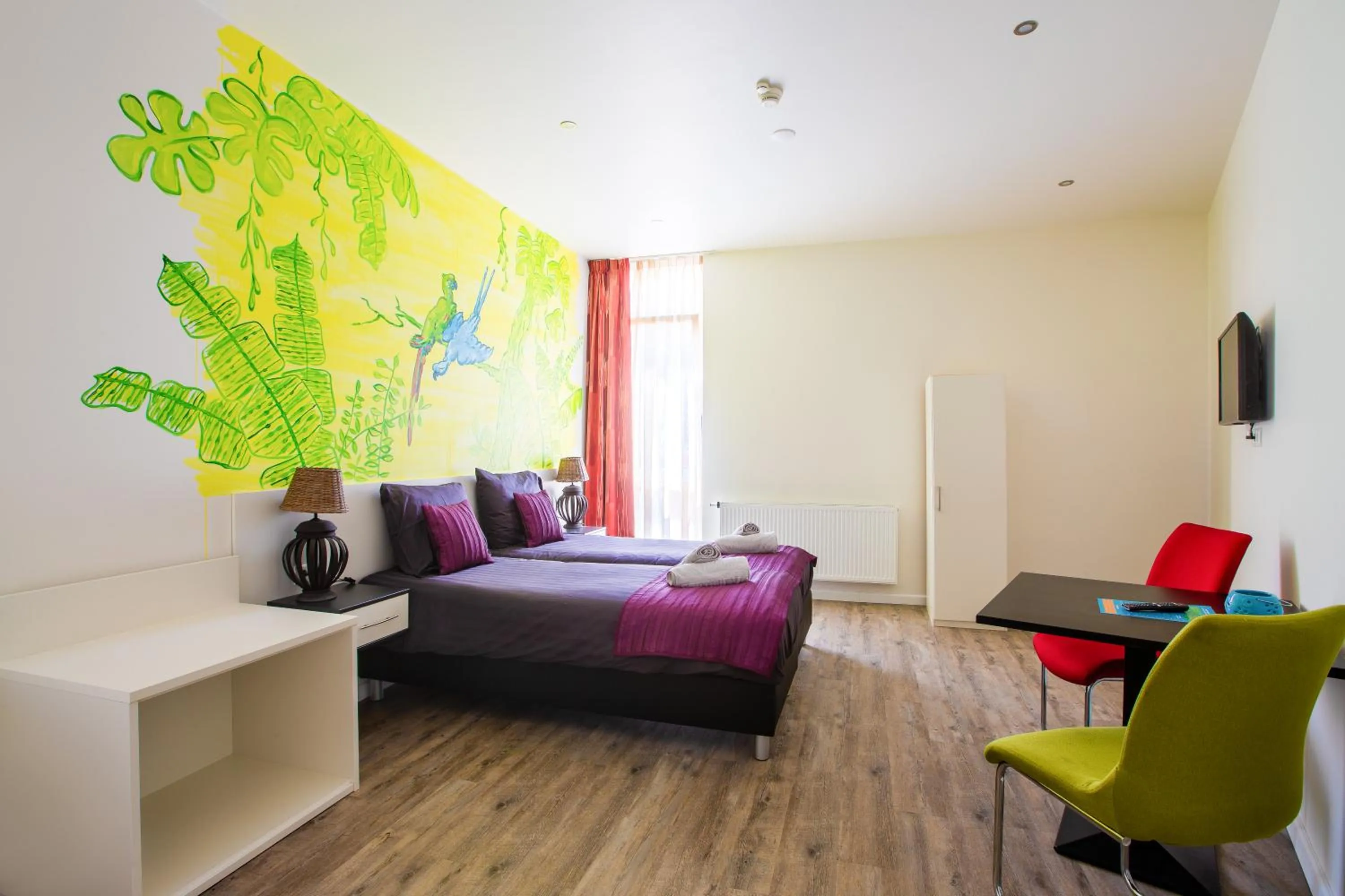 Photo of the whole room in Hotel Cuba Libre