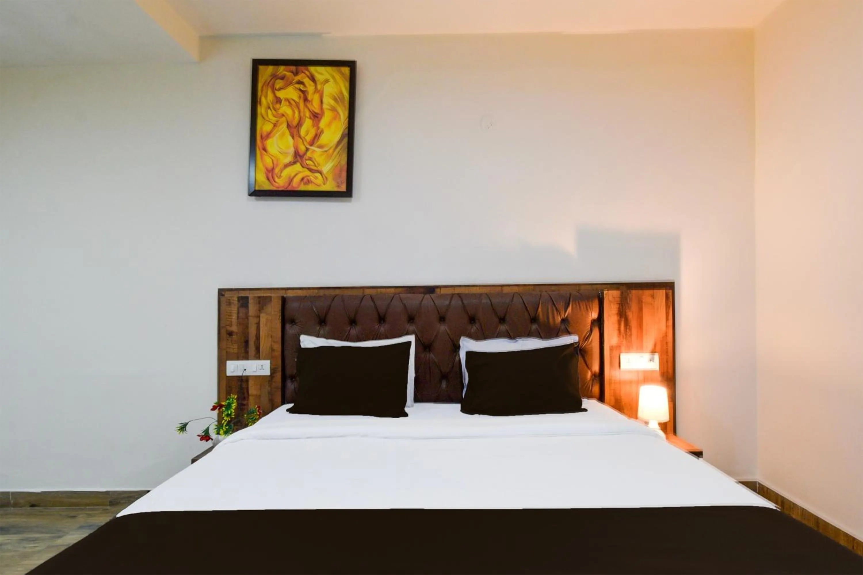 Bedroom, Bed in Collection O Hotel Surabhi