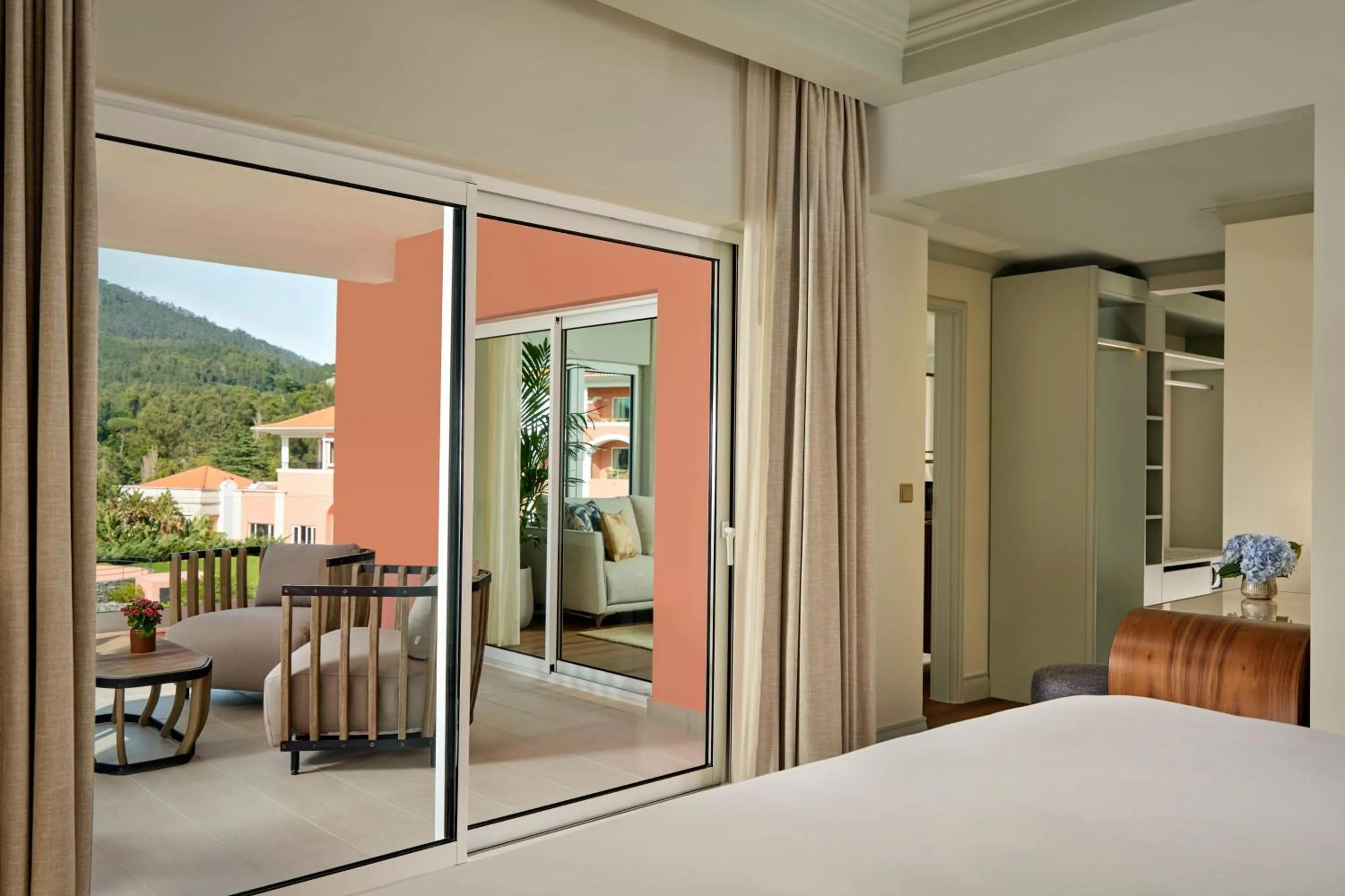 Photo of the whole room, Bed in Penha Longa Resort