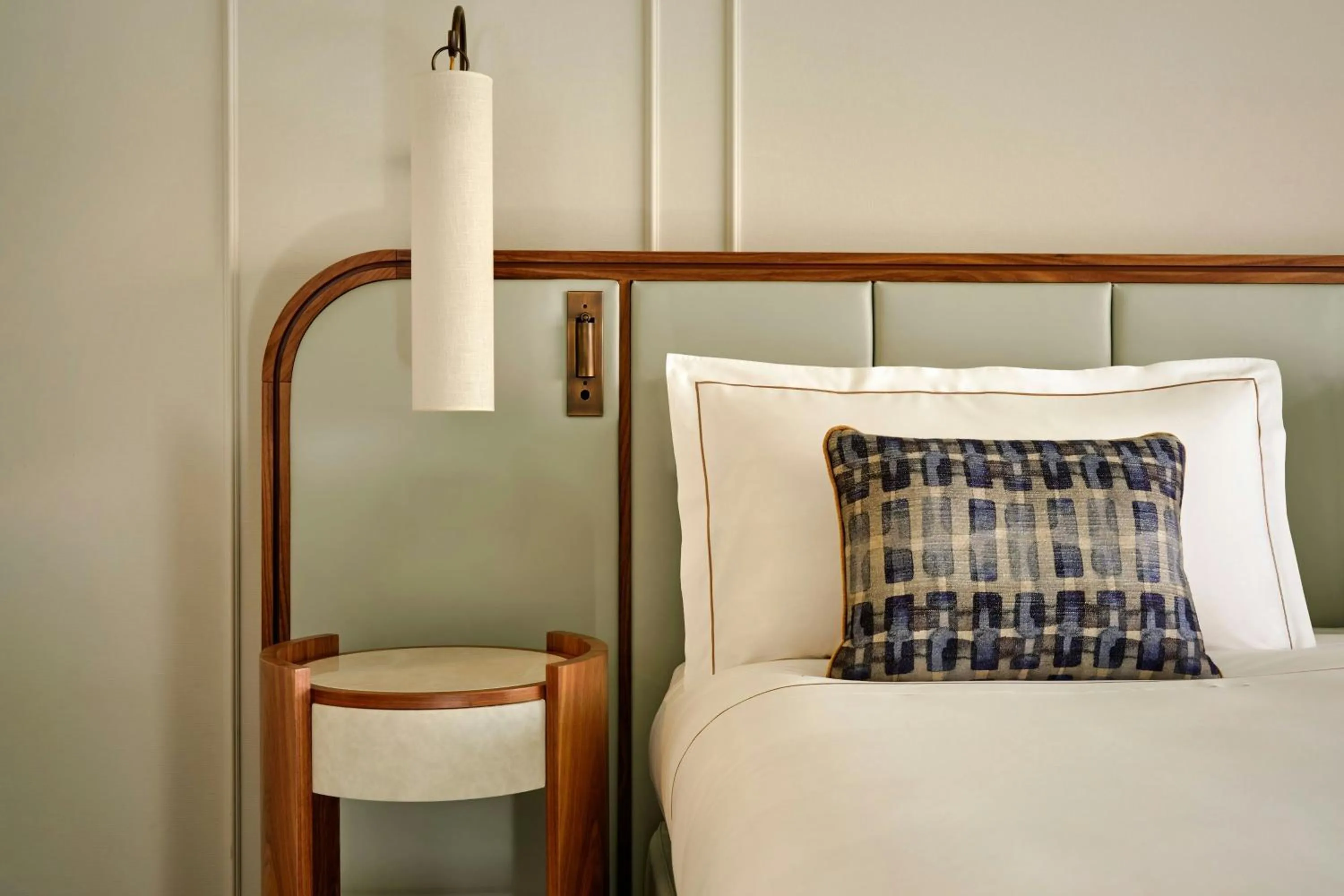 Photo of the whole room, Bed in Penha Longa Resort