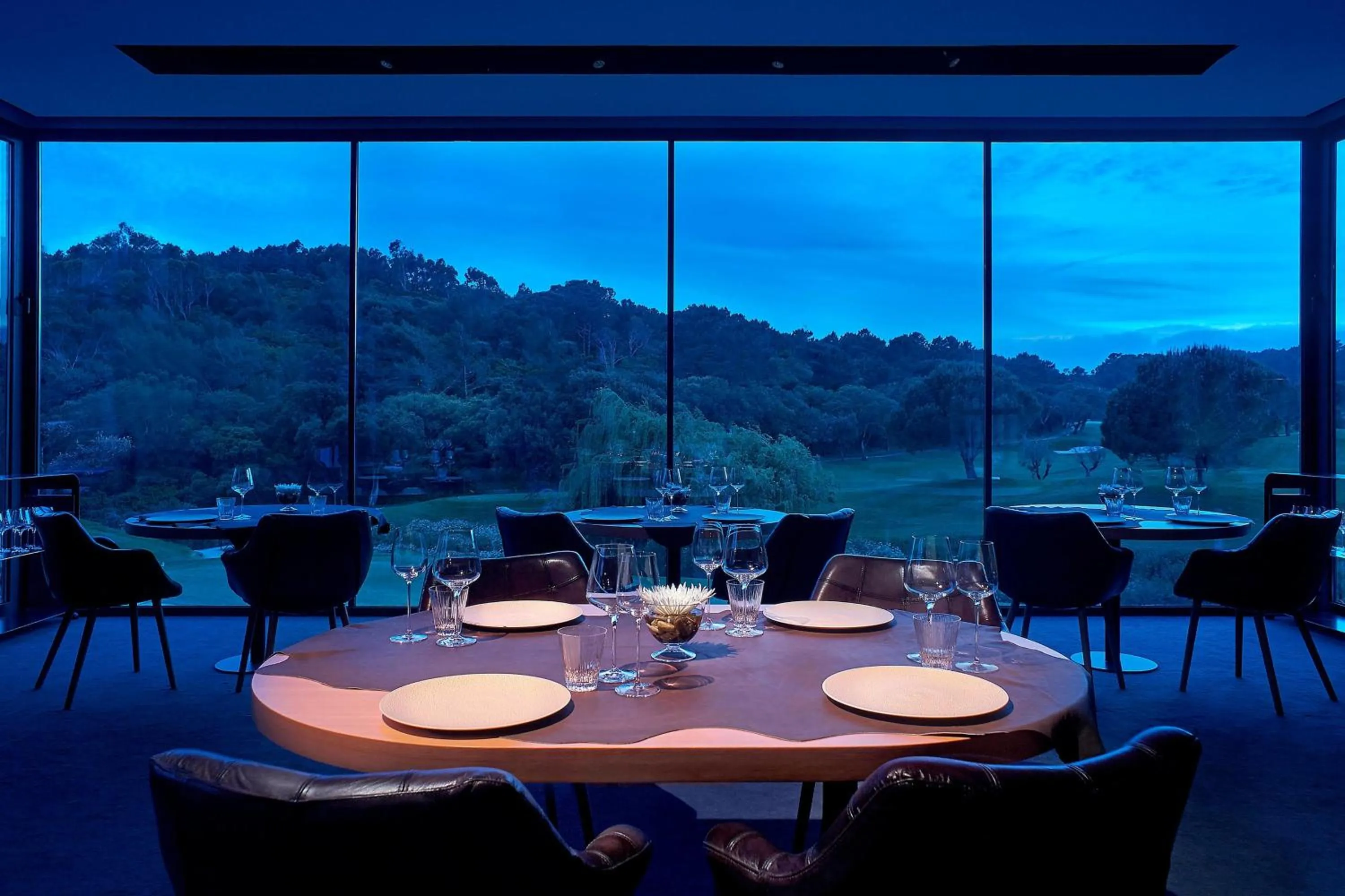 Restaurant/places to eat in Penha Longa Resort
