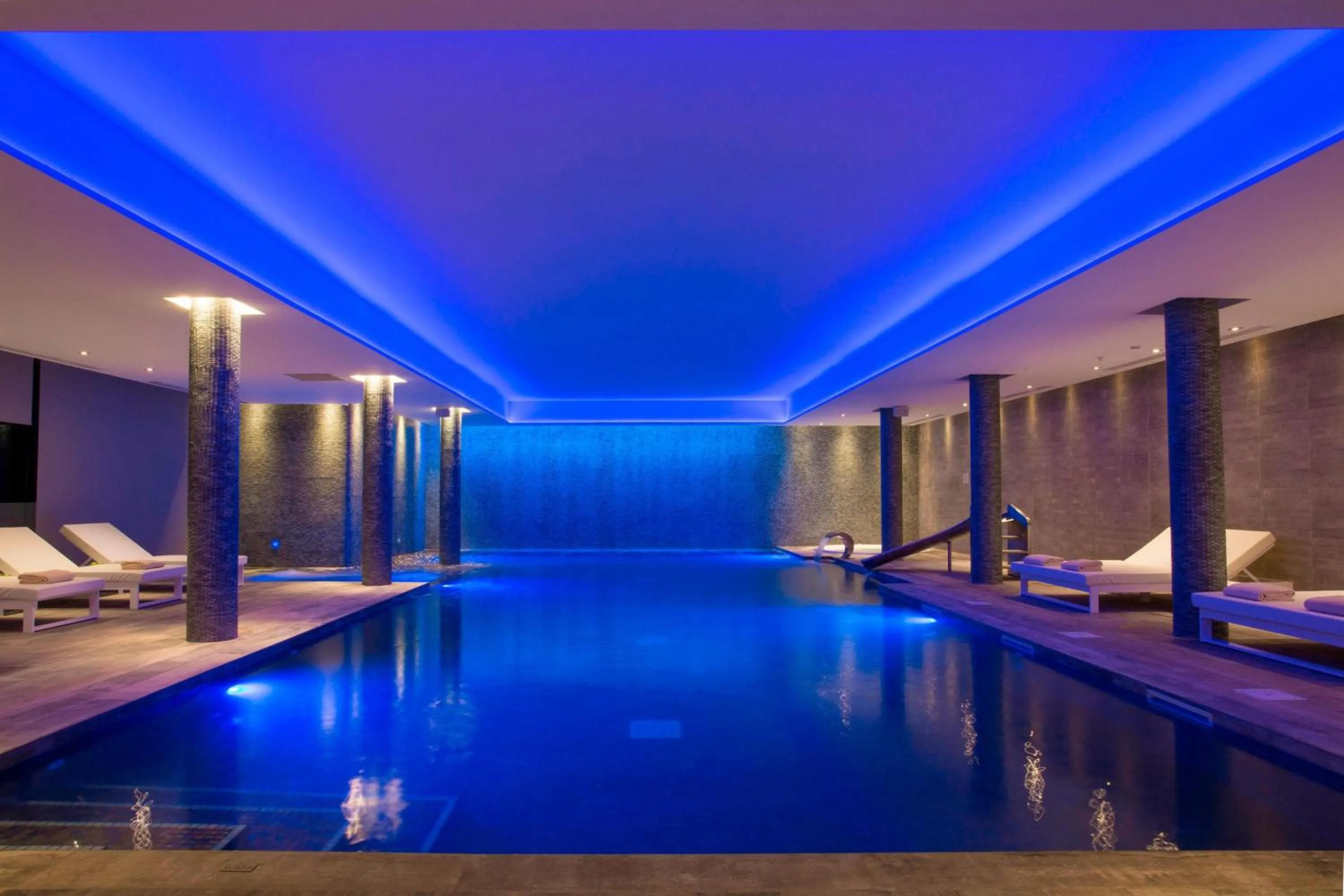 Swimming pool in Penha Longa Resort