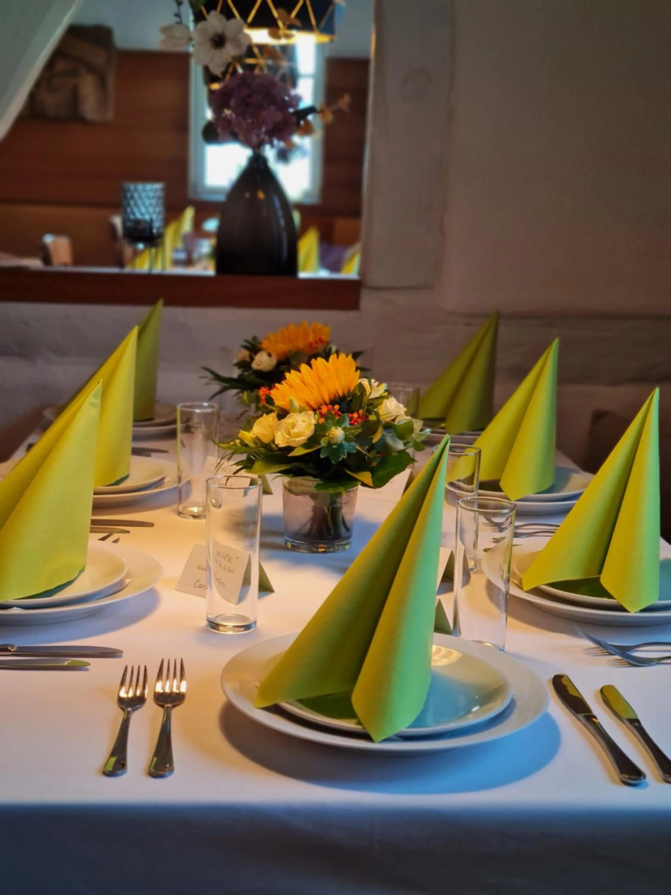 Restaurant/places to eat in Gasthof zur Post