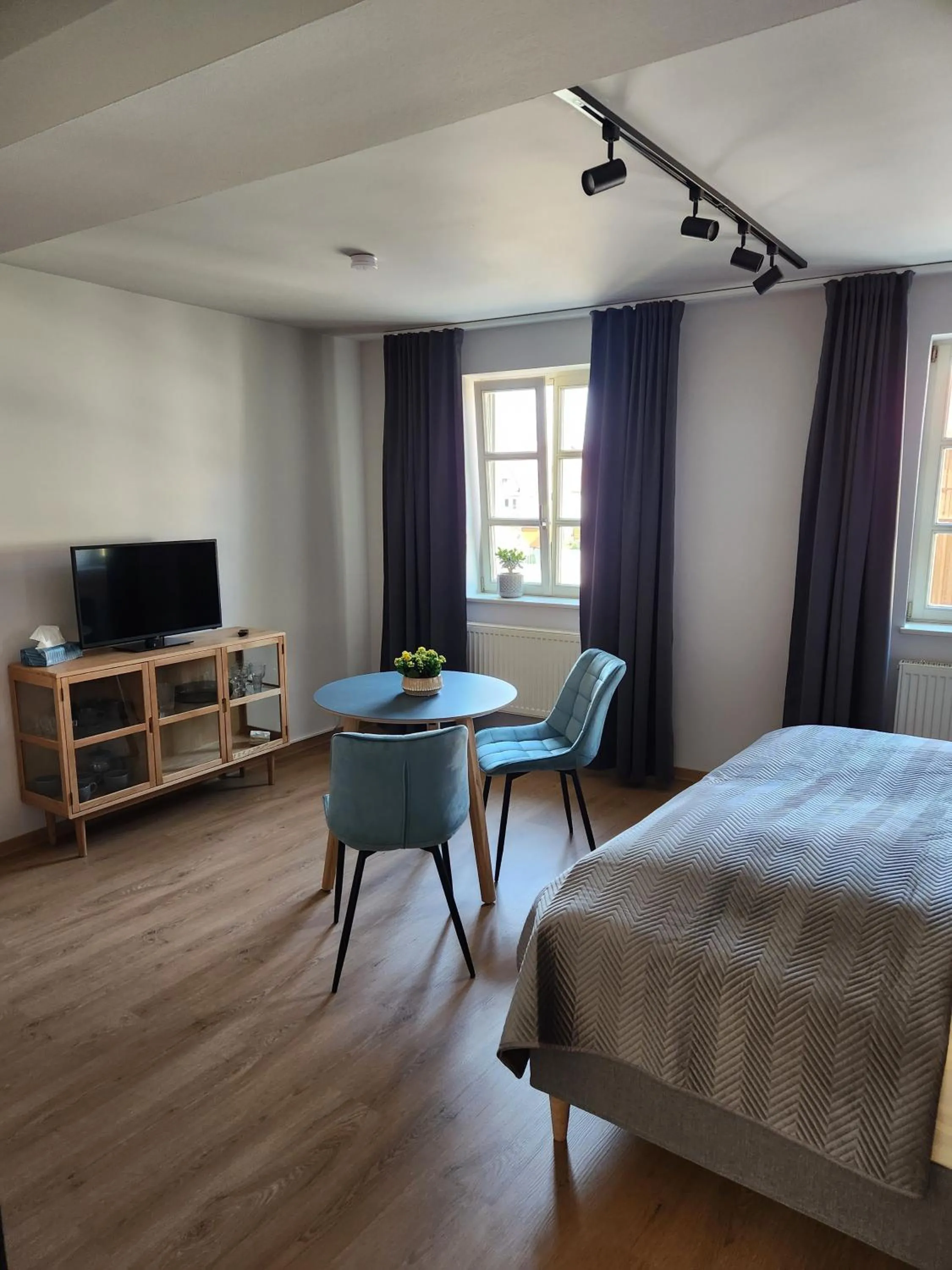 Shower, Bed in Gasthof zur Post