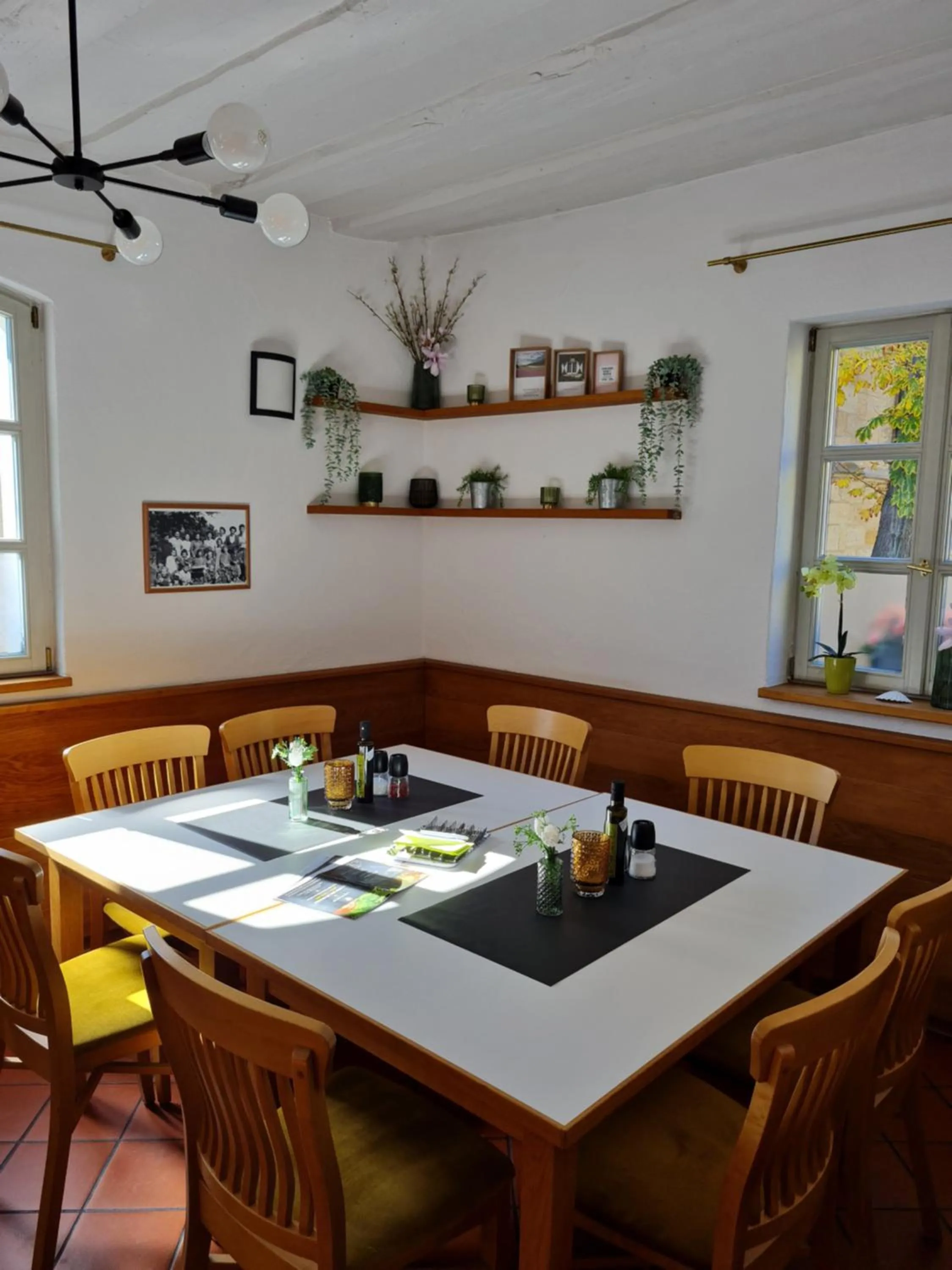 Restaurant/places to eat in Gasthof zur Post