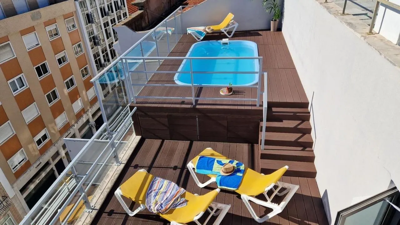 Swimming pool in Hotel 3K Madrid