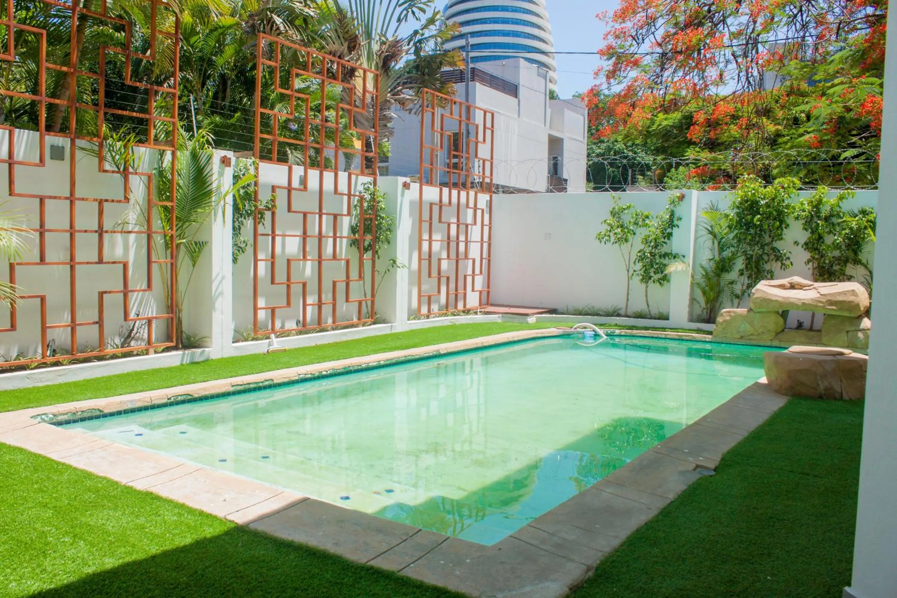 Swimming pool in Angel Boutique Hotel
