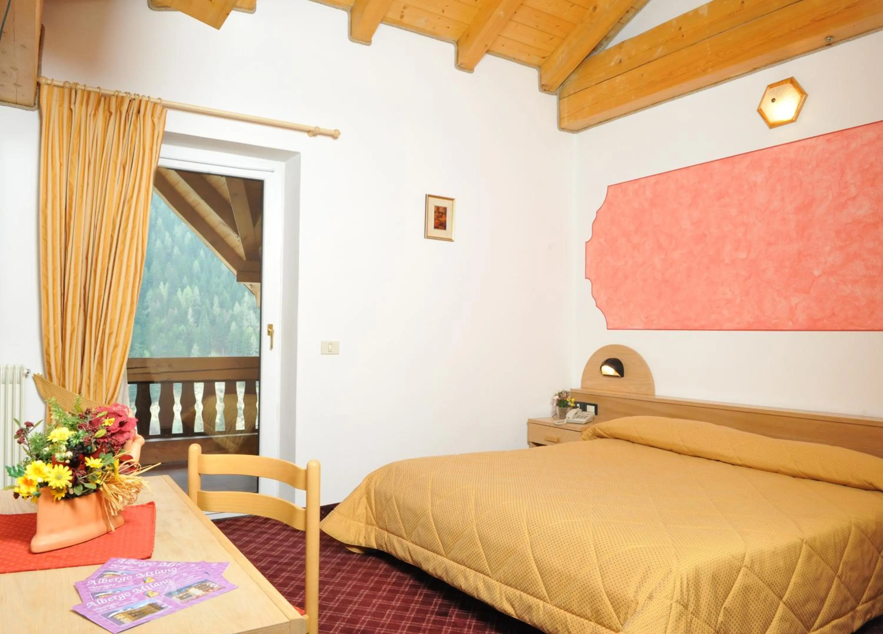 Bed in Hotel Ristorante Milano