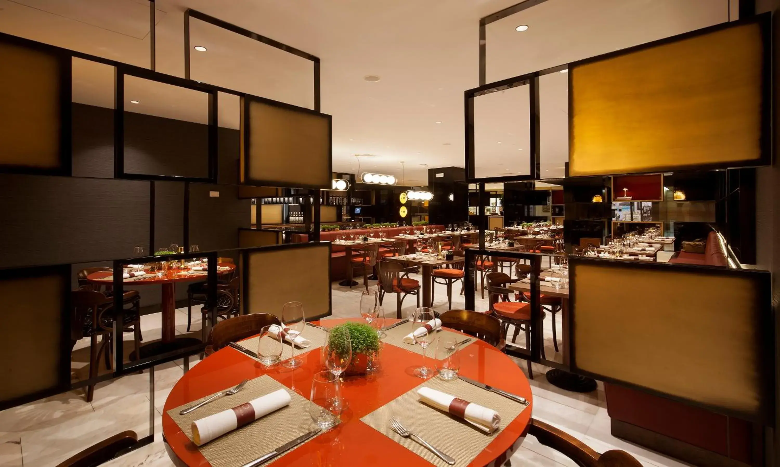 Restaurant/places to eat in Altis Grand Hotel Restaurant/places to eat in Altis Grand Hotel