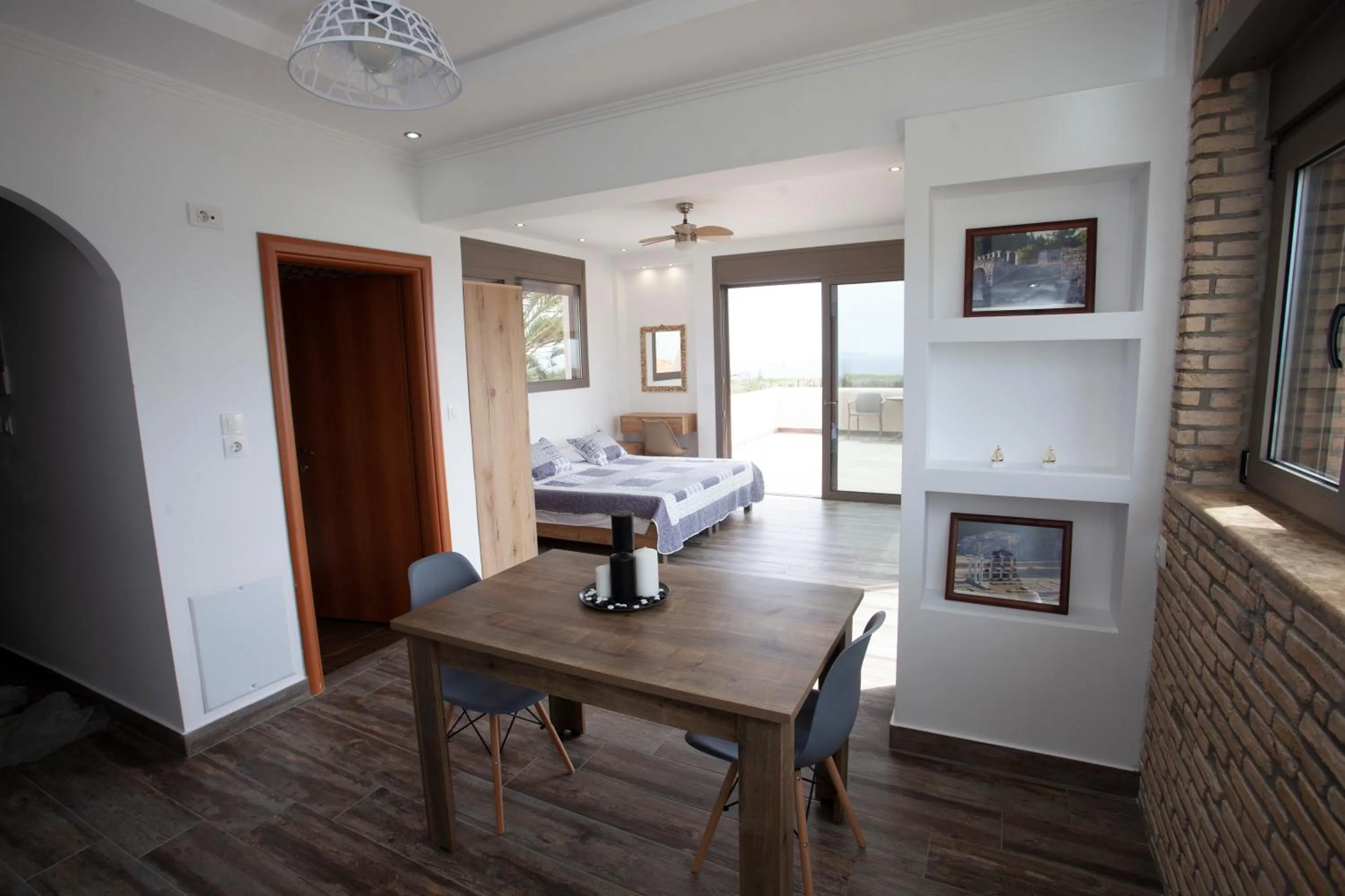 Bed in Panorama Studios