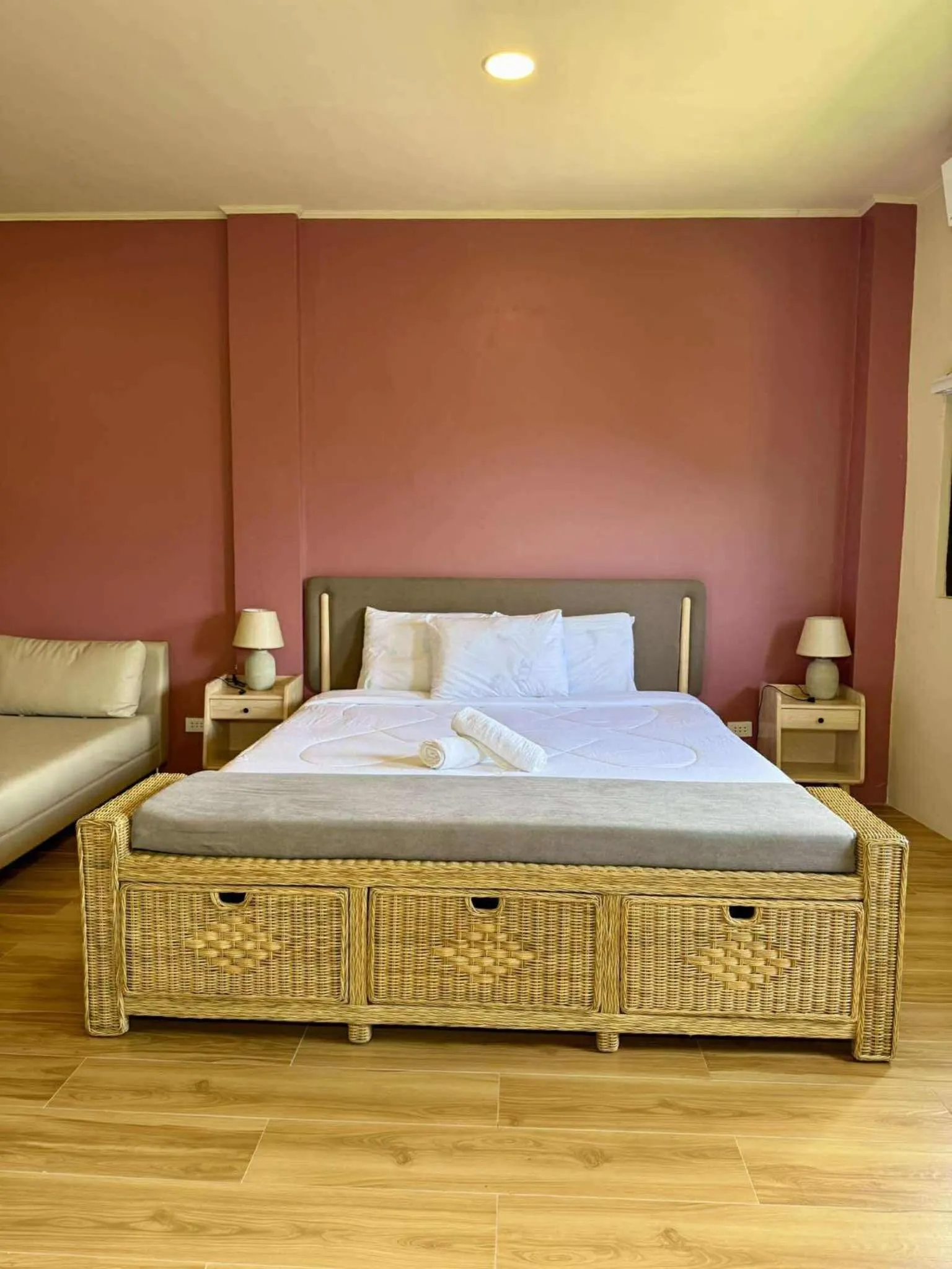 Bed in Vailtin Home Point