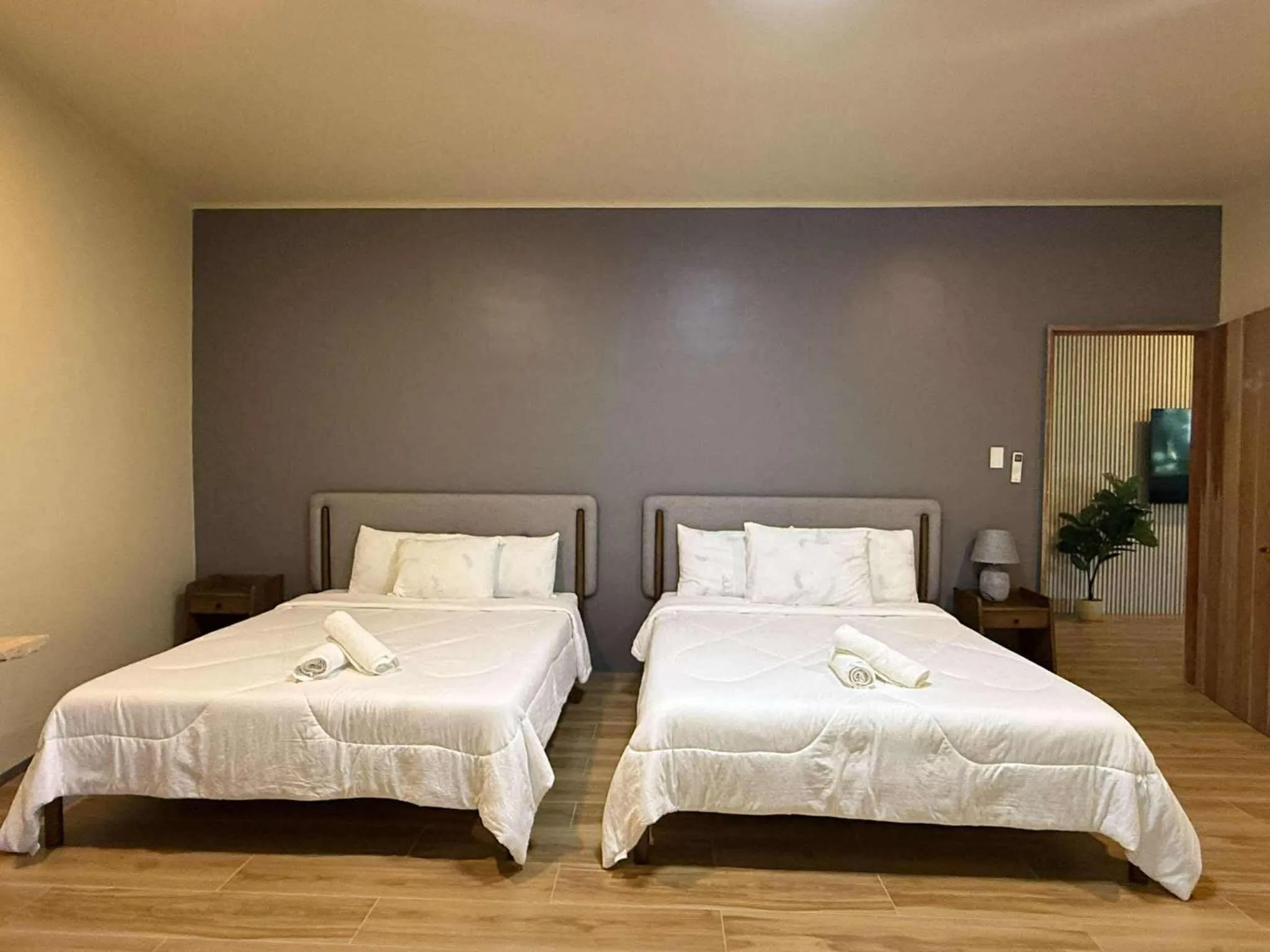 Bed in Vailtin Home Point