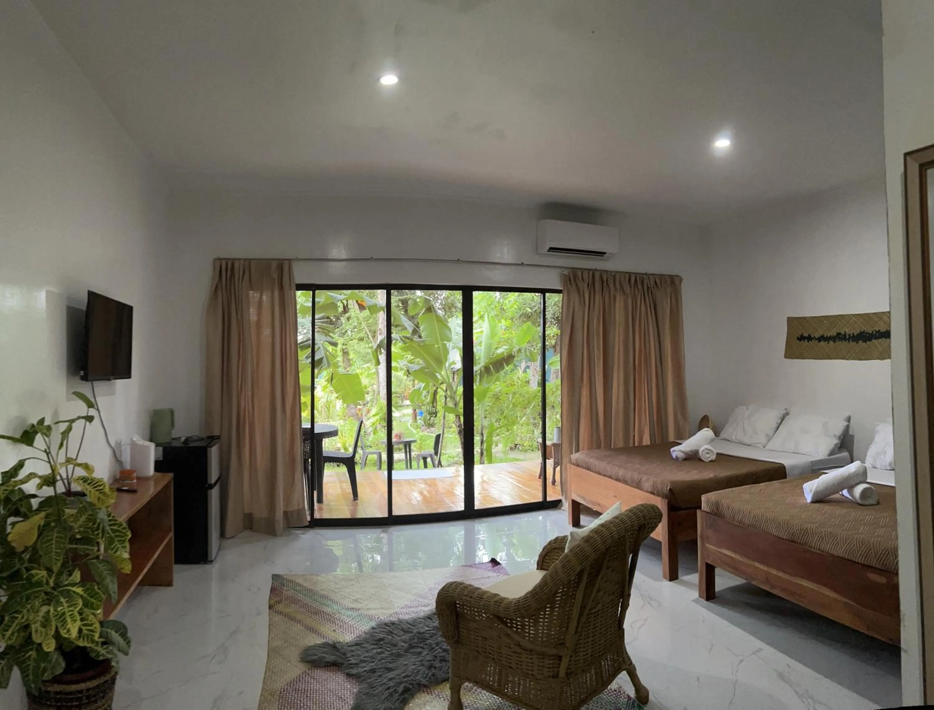 Bed in Vailtin Home Point