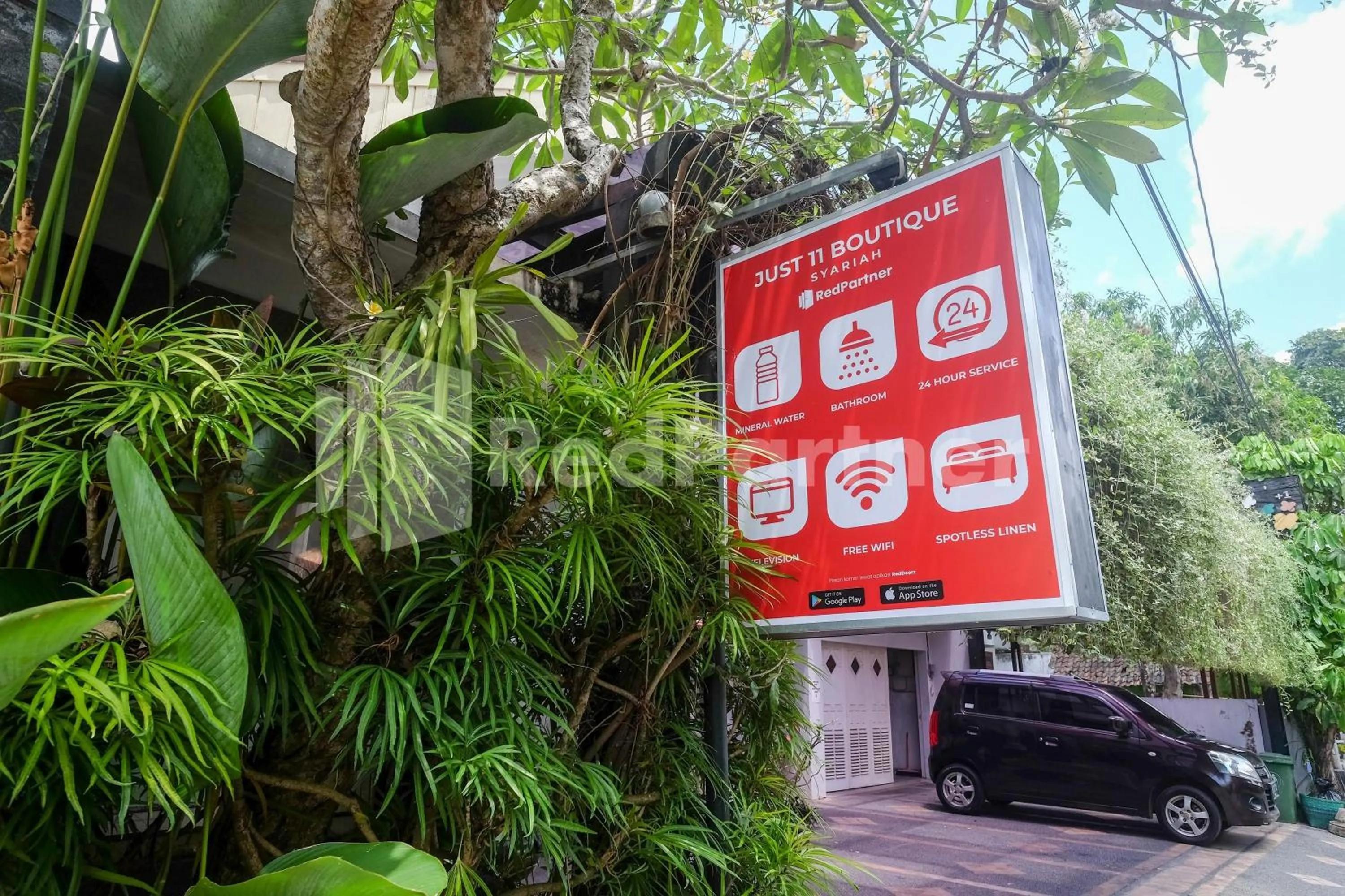 Property logo or sign in Just 11 Boutique Syariah Mitra RedDoorz near UGM Yogyakarta