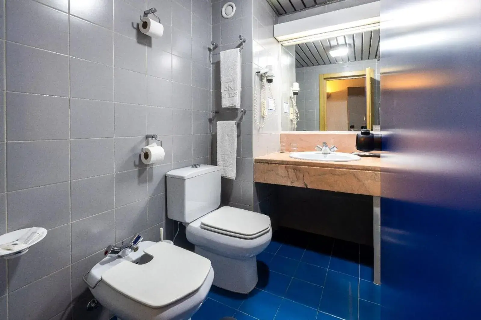 Twin Room in Hotel 3K Barcelona Twin Room in Hotel 3K Barcelona